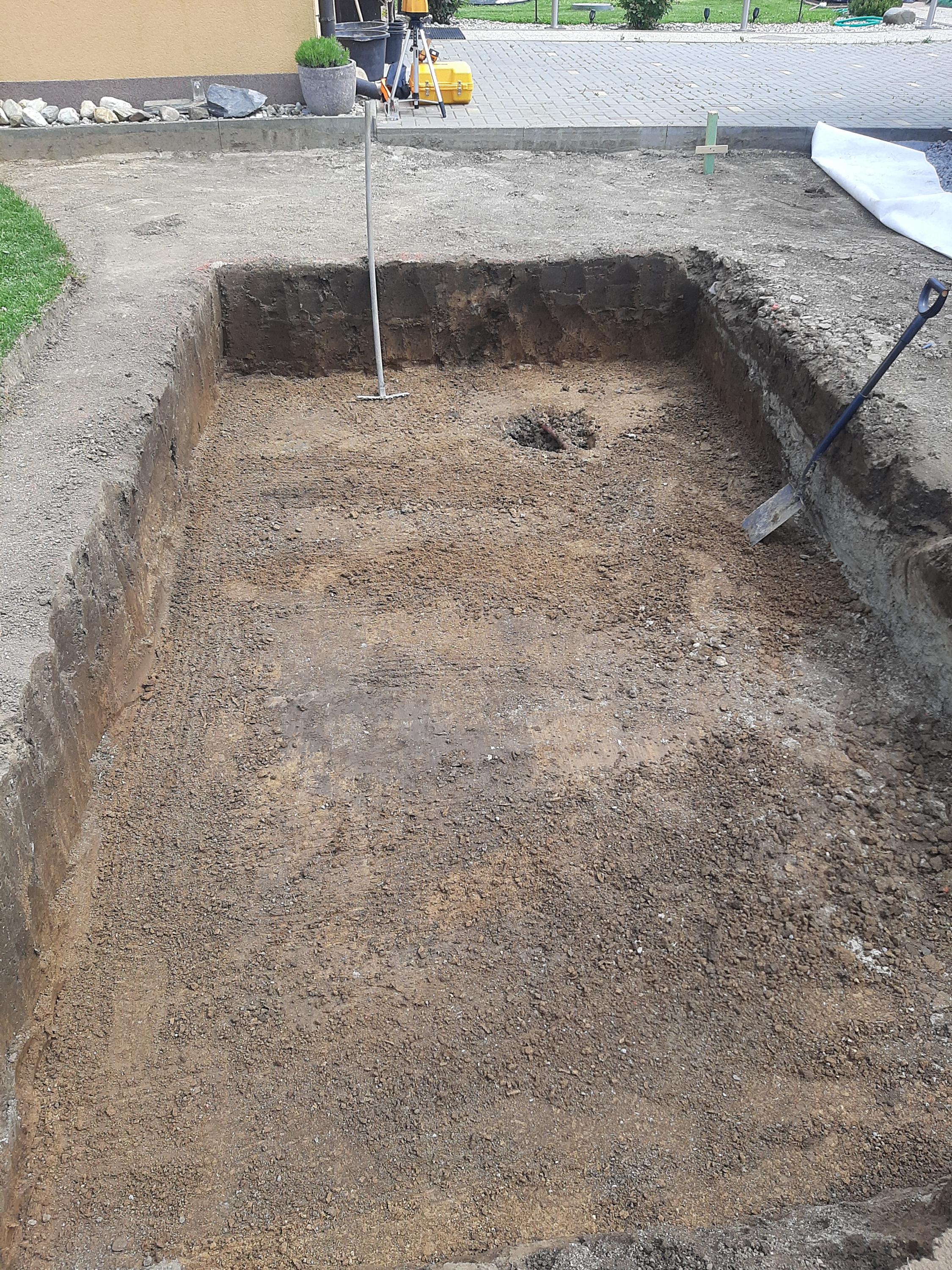 Lukáš Němec - Autodoprava, zemní a výkopové práce foto 4