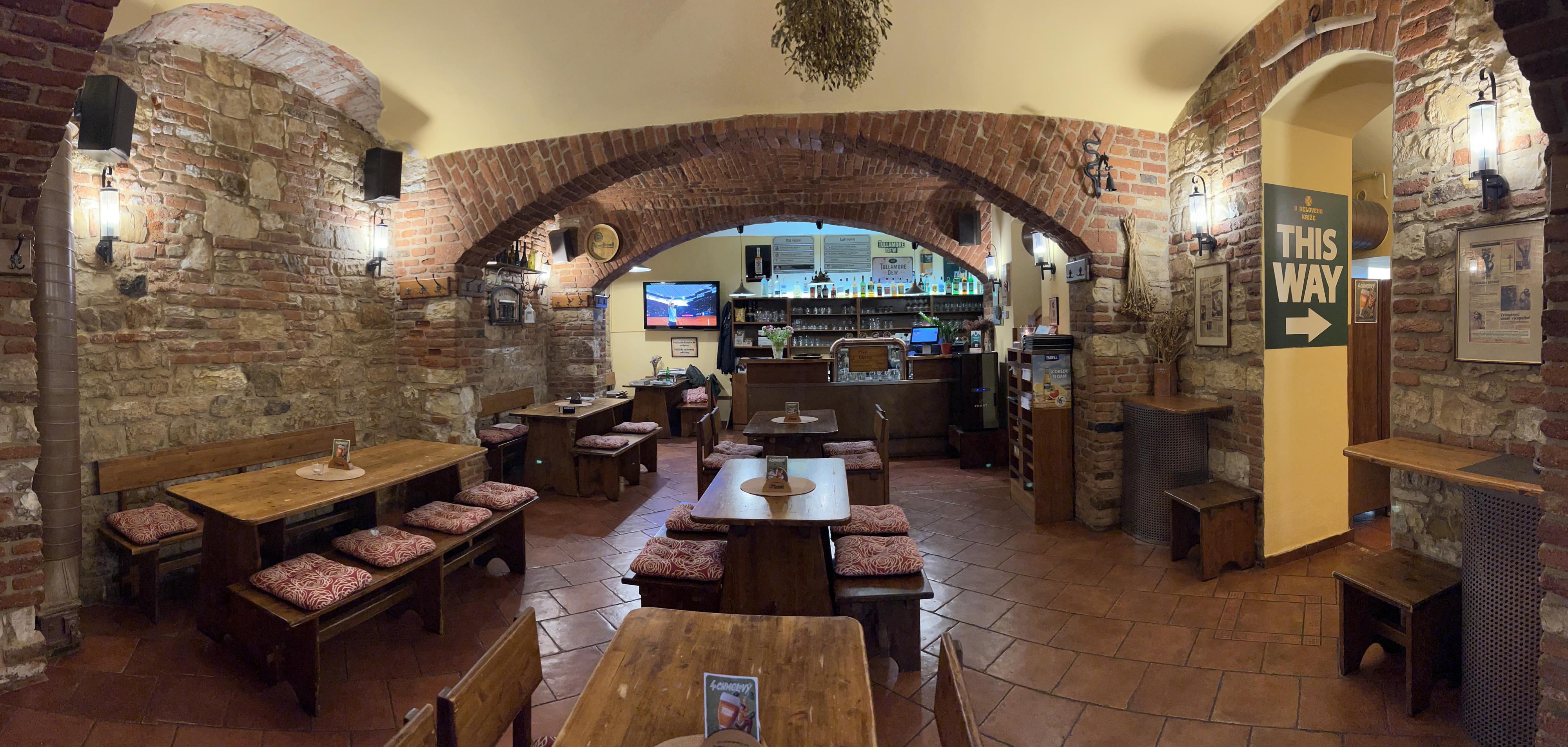 Restaurace U Dělového kříže foto 2
