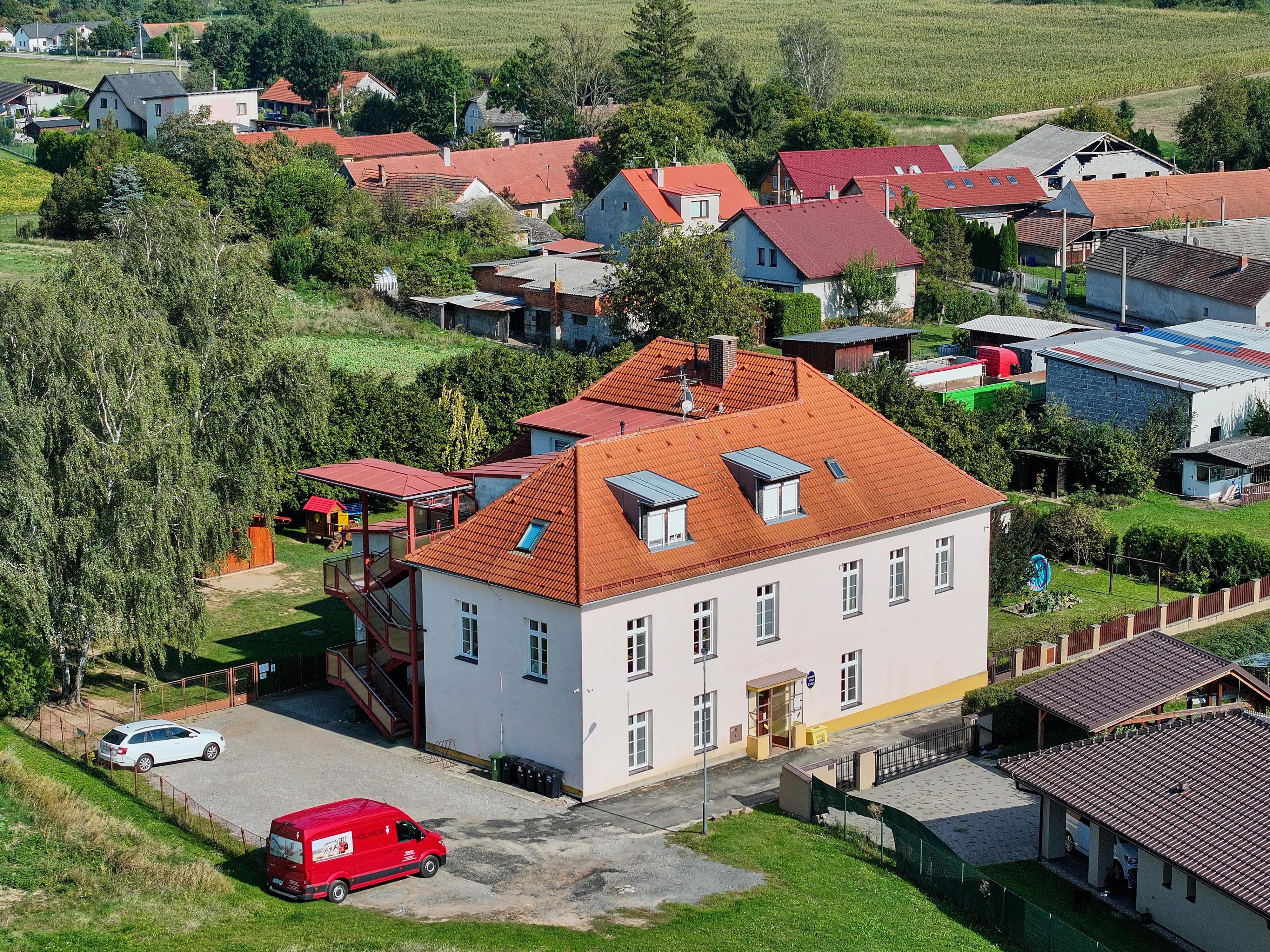 Mateřská škola, Číbuz