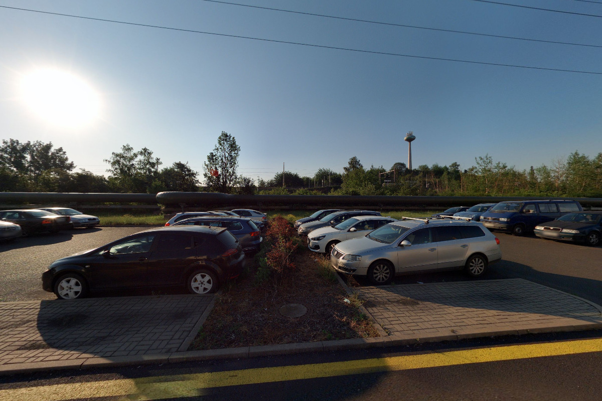 Dobíjecí stanice ČEZ