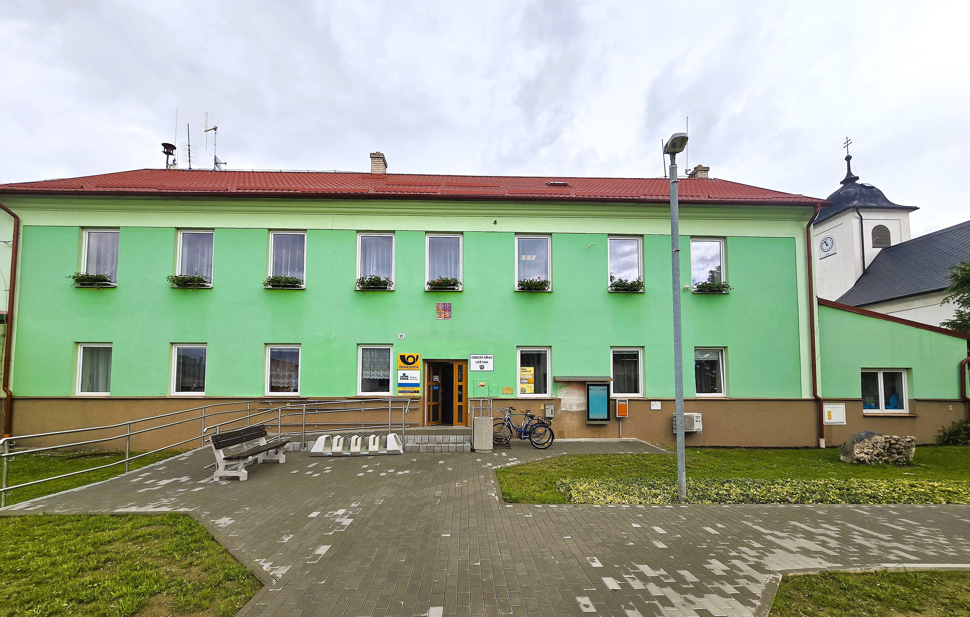Leština - obecní úřad foto 6