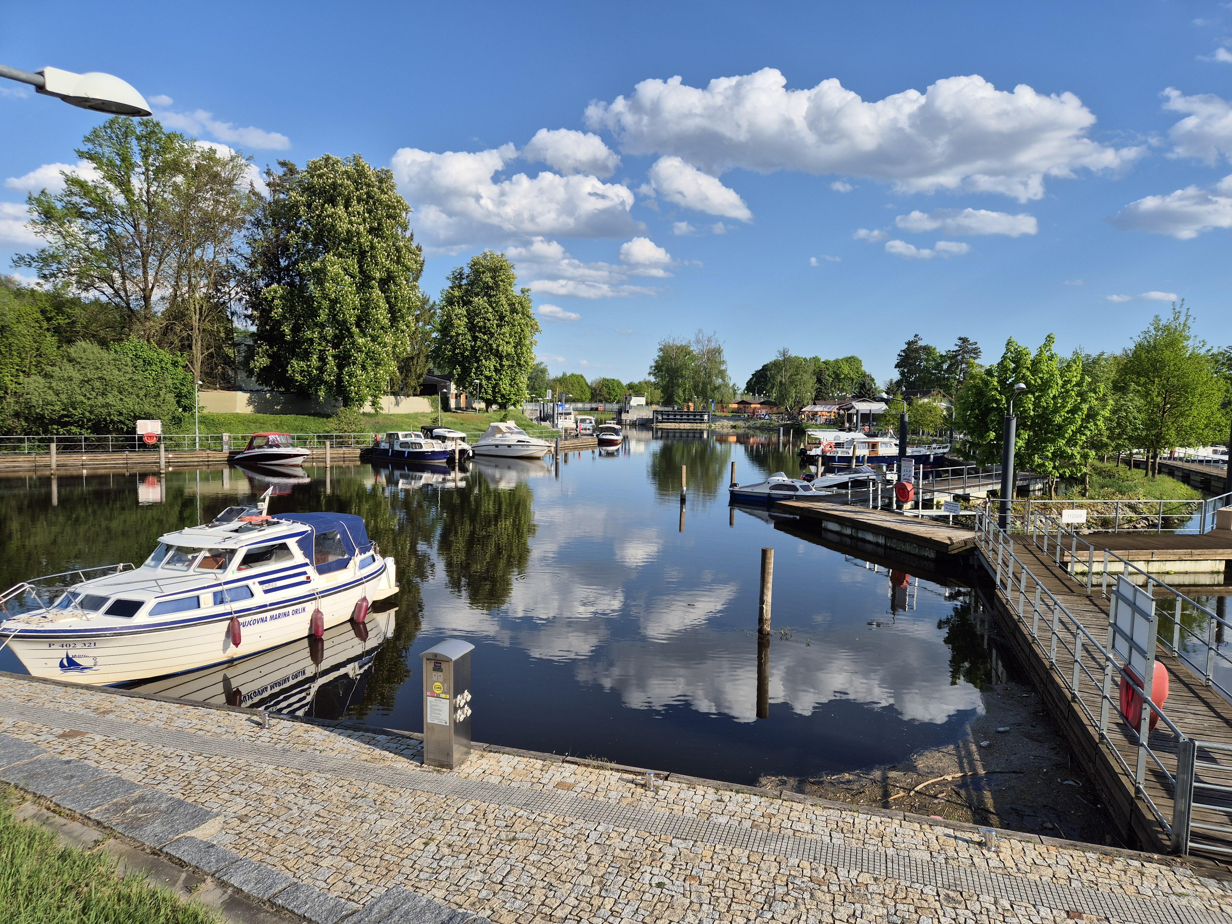Sportovní přístav Hluboká nad Vltavou foto 4