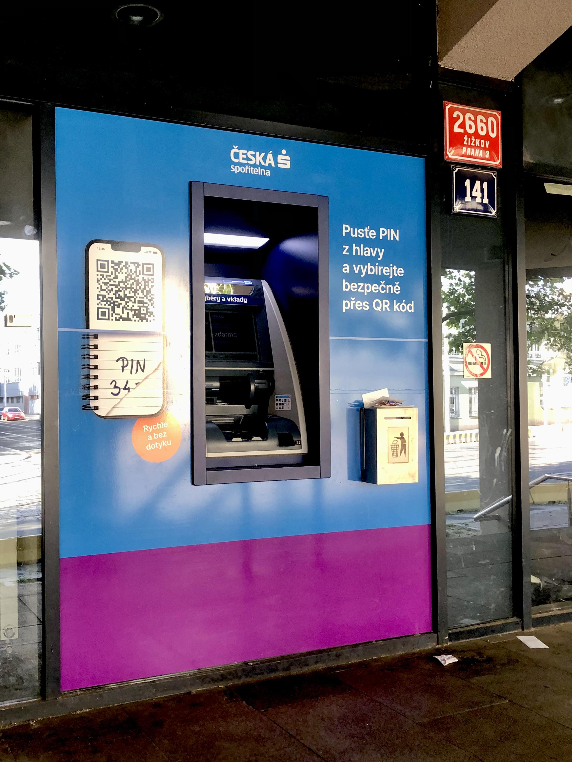 Bankomat České spořitelny foto 2