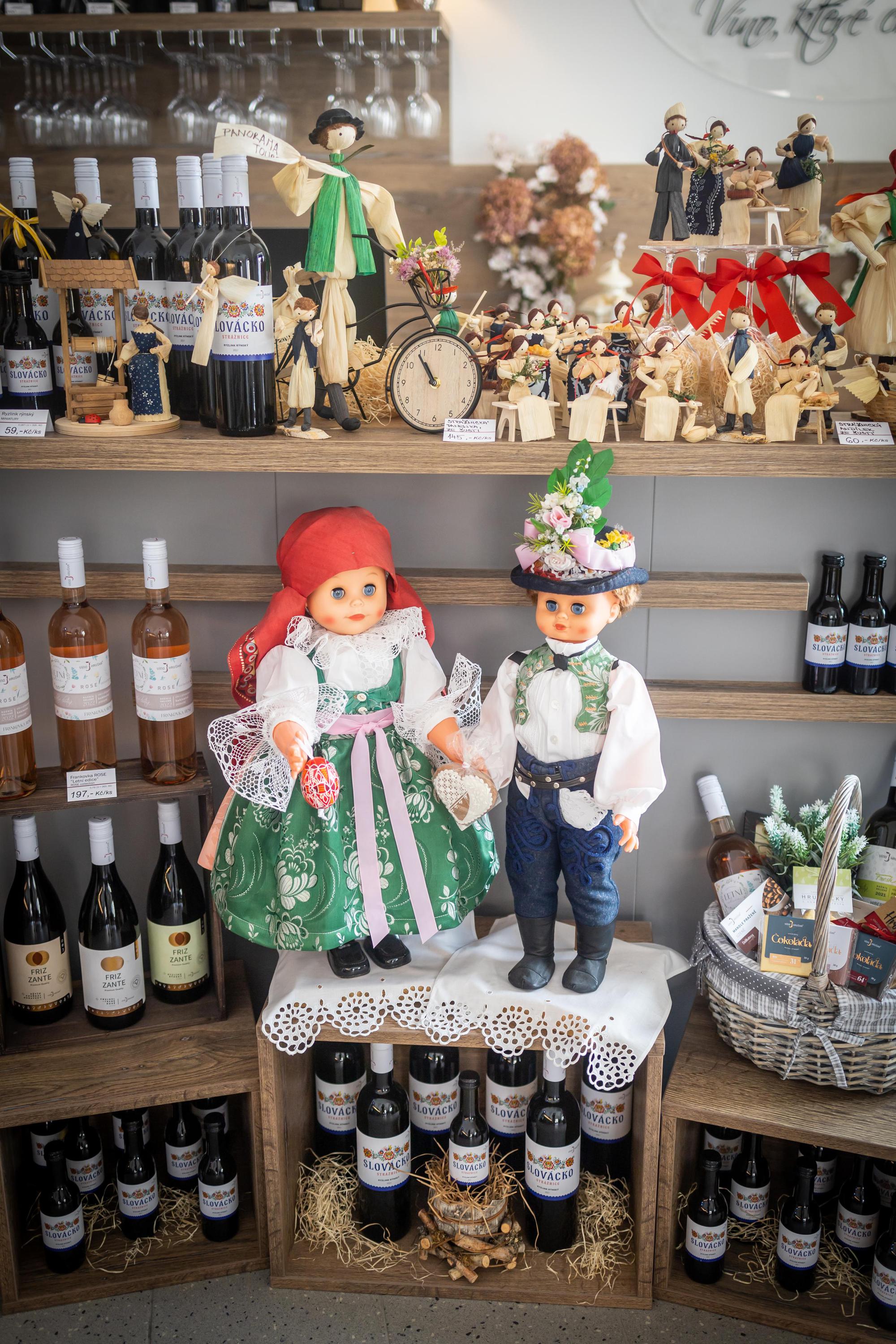 Vinotéka VÍNO HRUŠKA foto 6