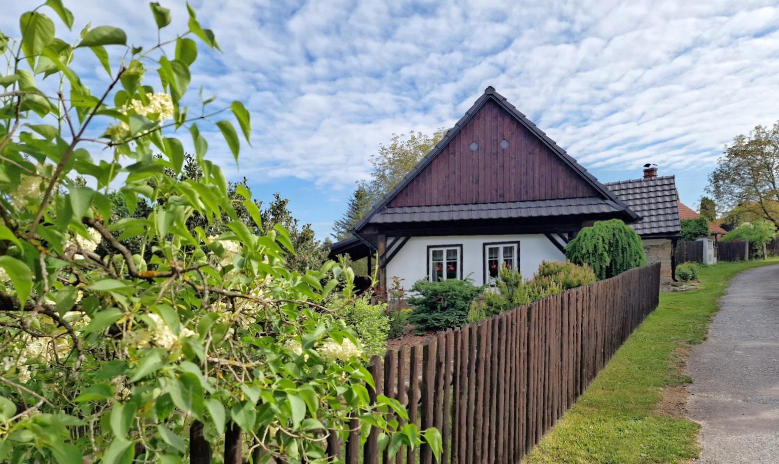 Jarošov - obecní úřad foto 6