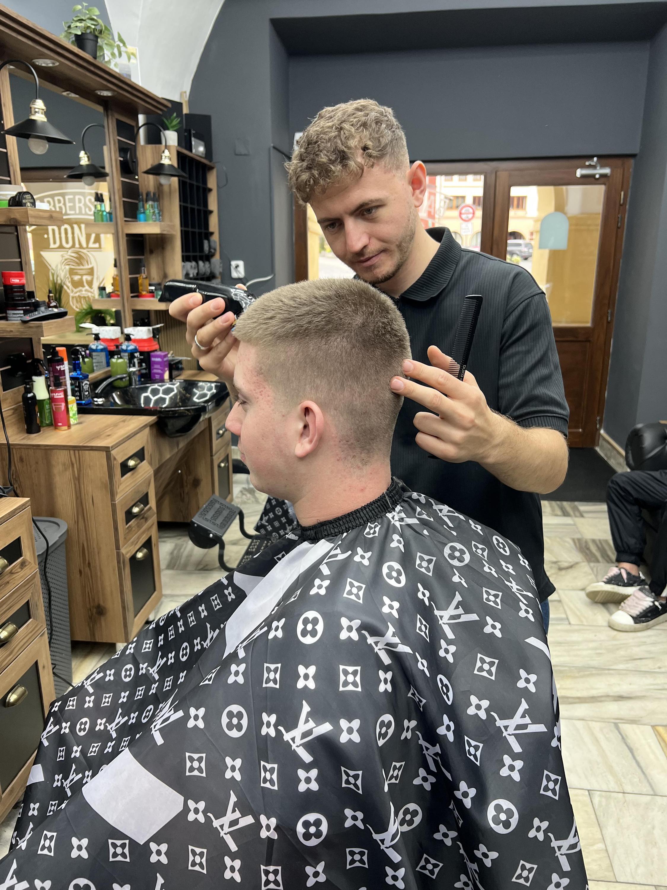 Barbershop Donzi foto 3
