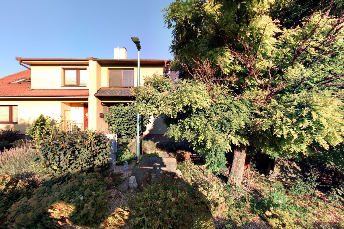 Peer to Peer doučování