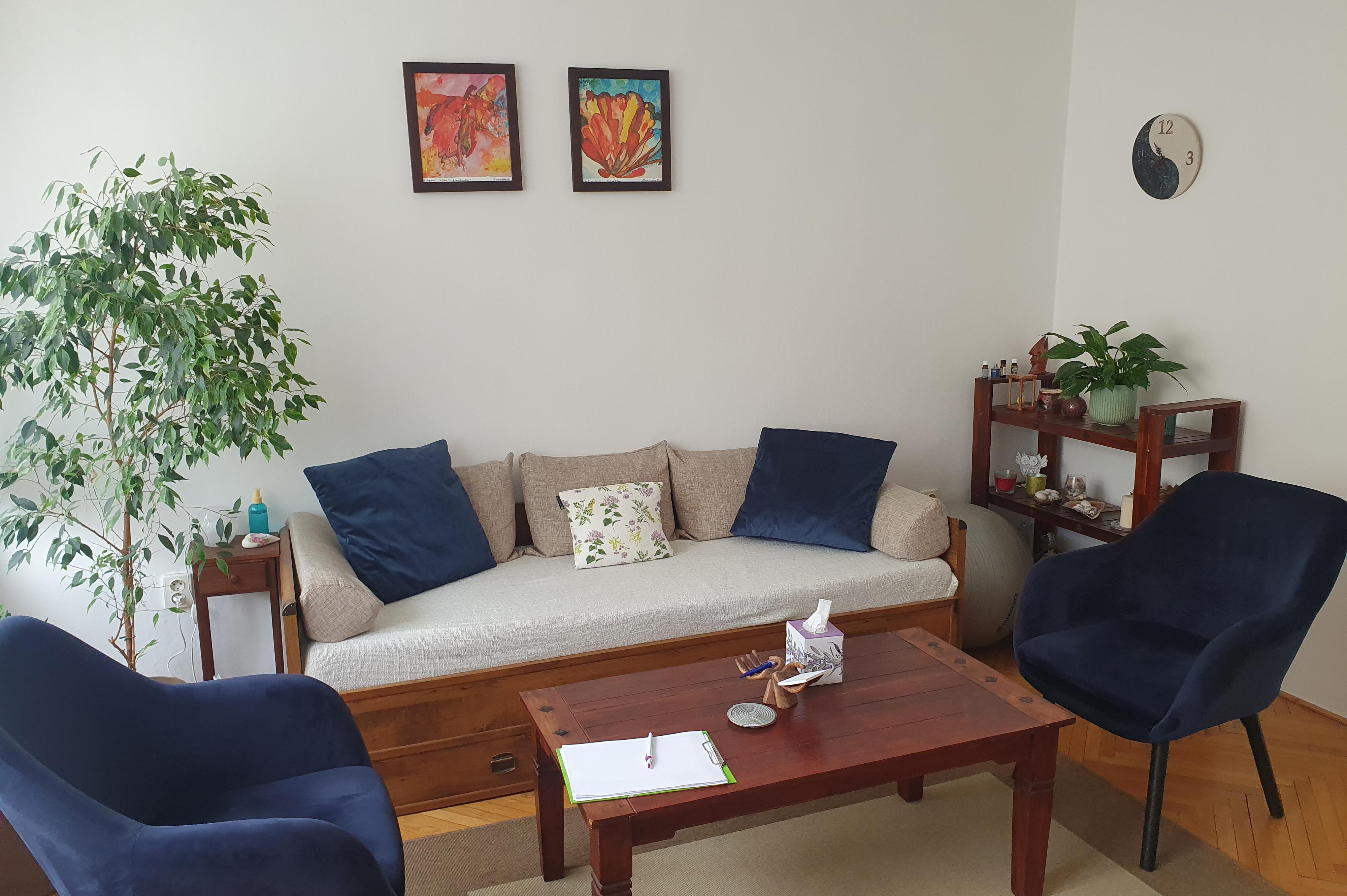 PhDr. Mgr. Pavla Šňupárková