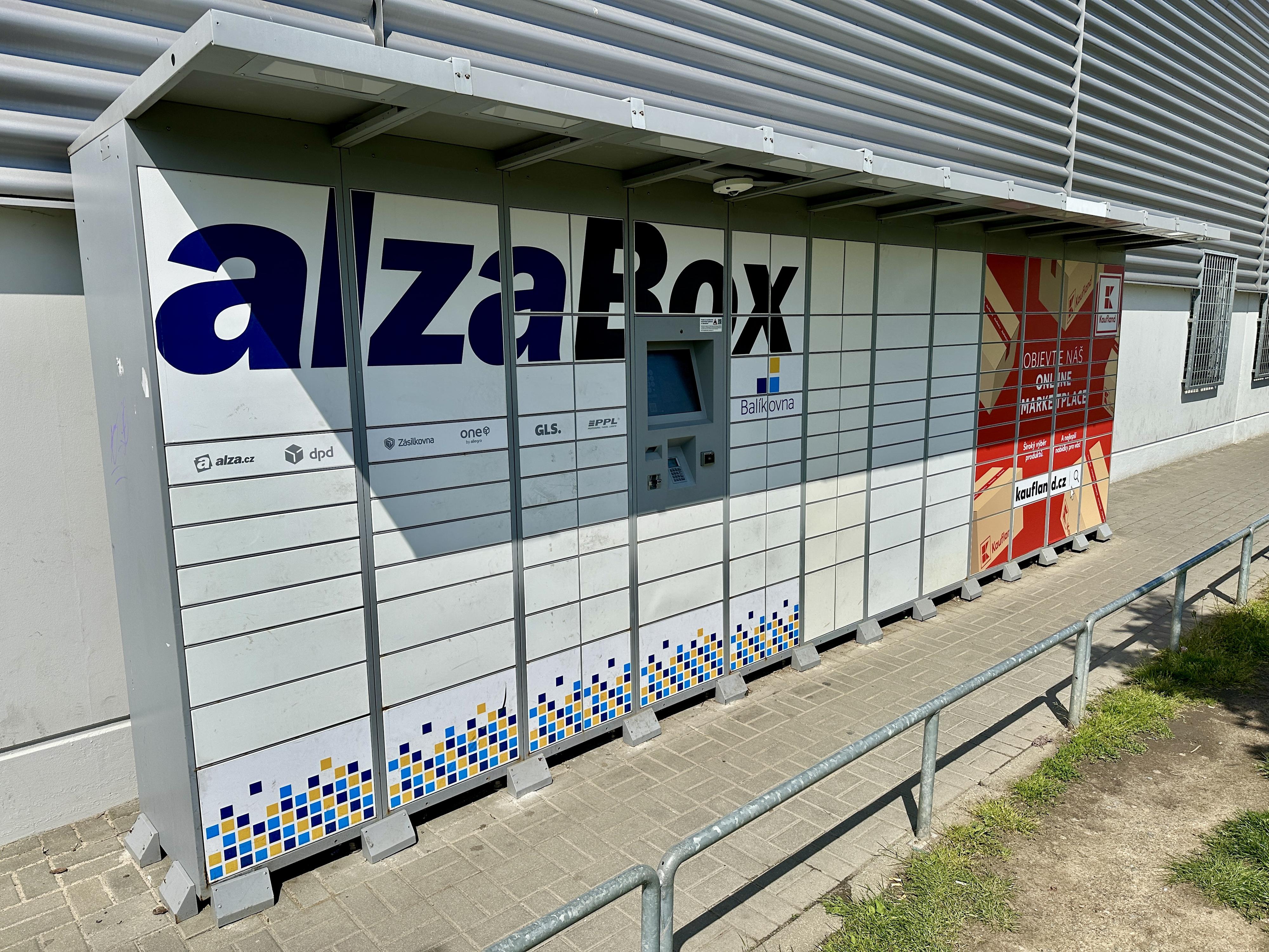 AlzaBox foto 4