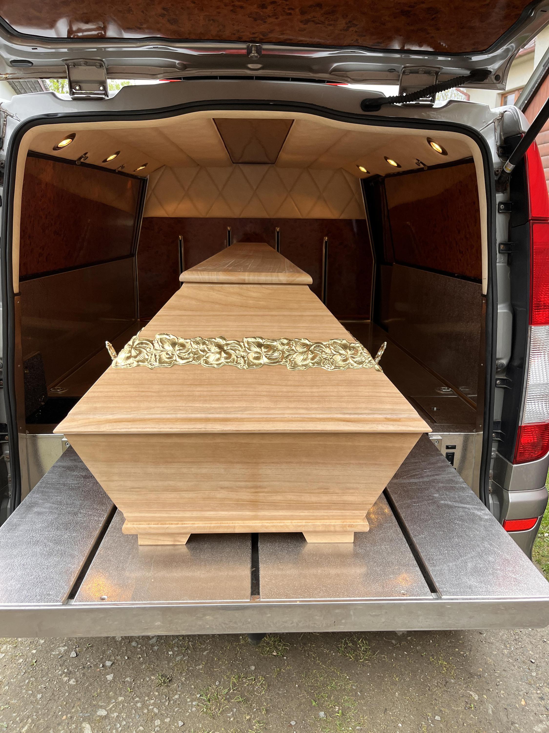 Pohřební služba Adam Hes foto 5