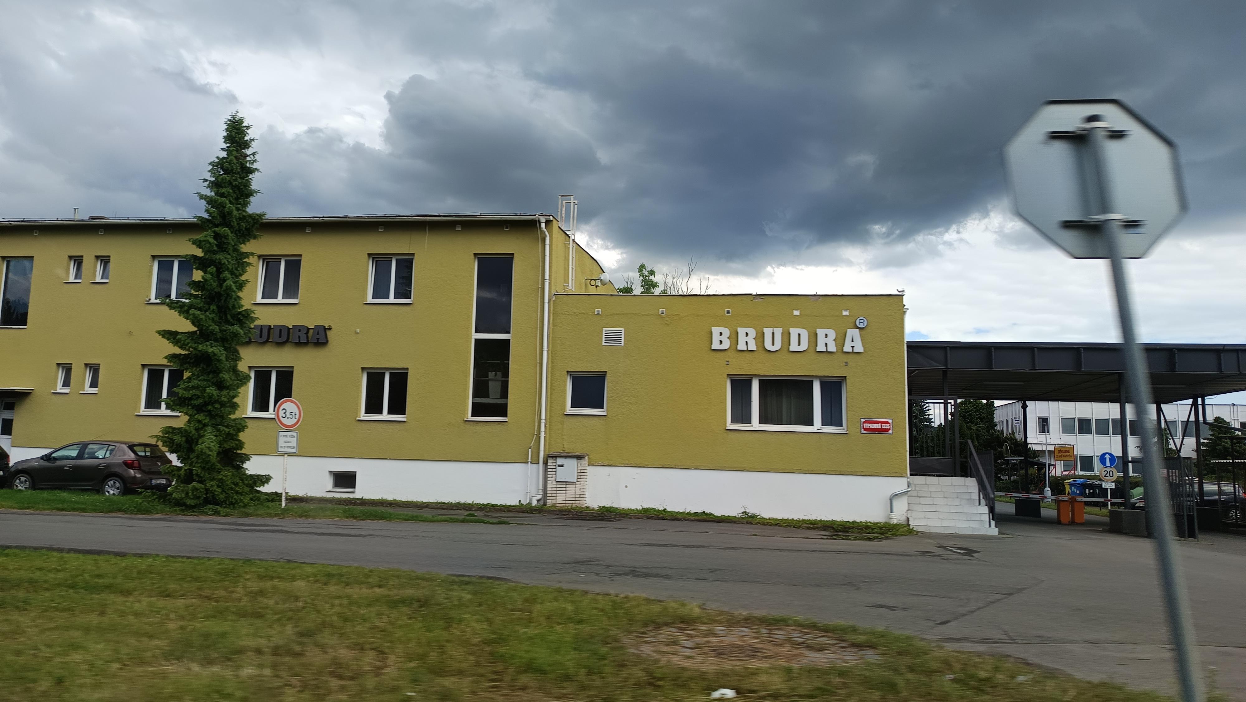 BRUDRA PRACOVNÍ ODĚVY