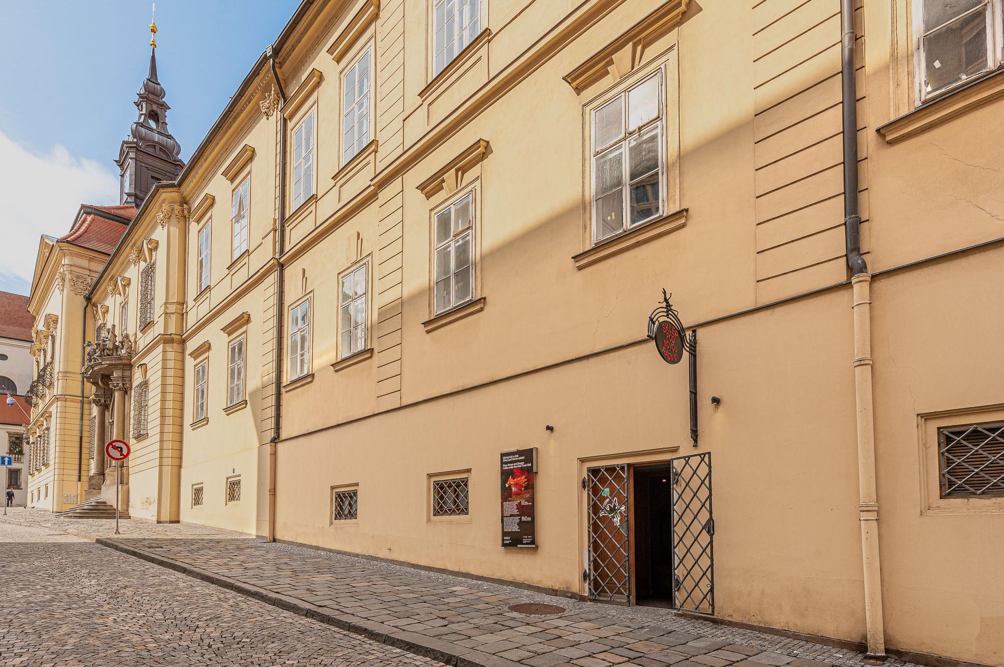 Sklep pod Novou radnicí foto 1