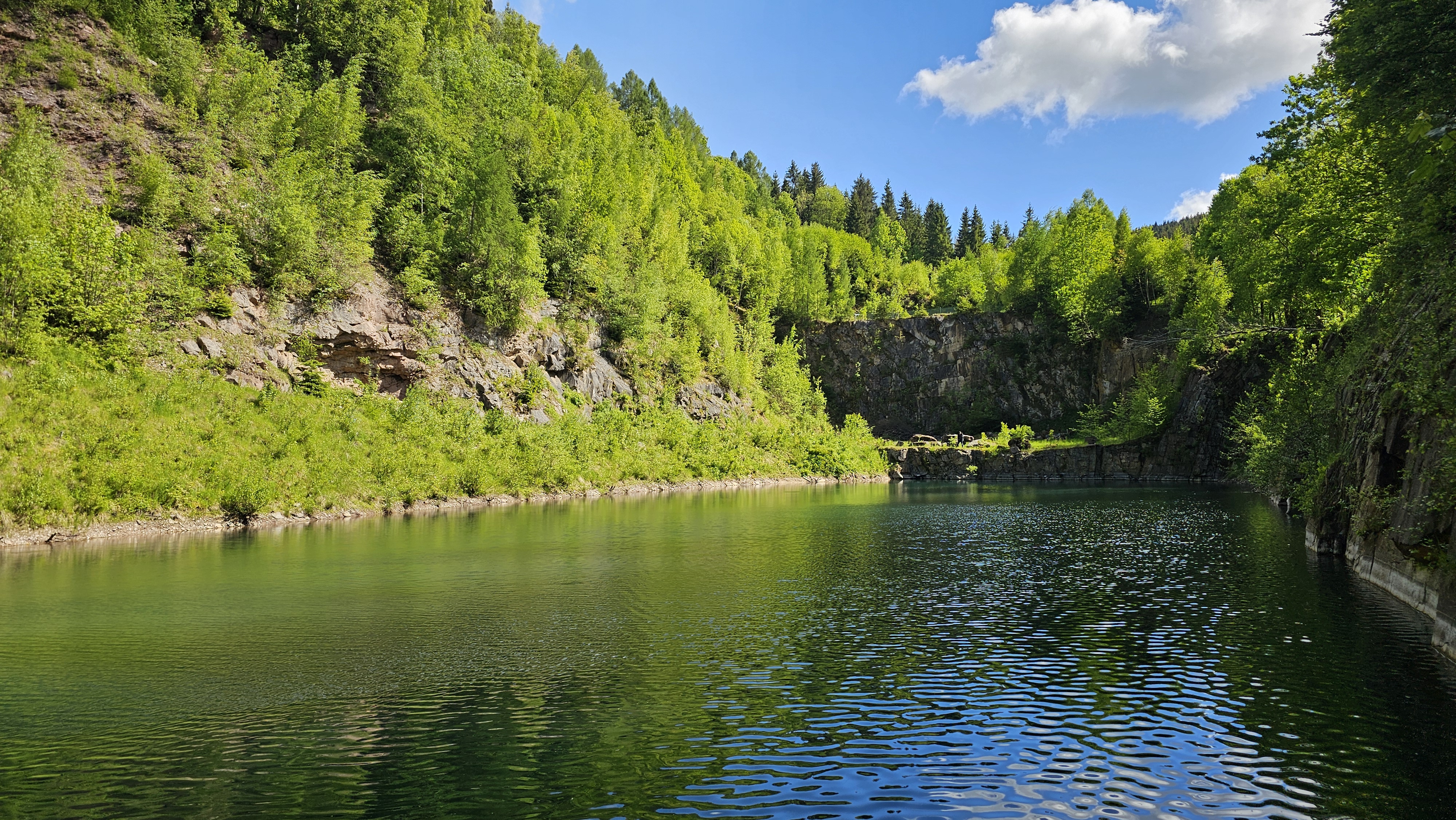 Petr VANĚK - LOMSTAV foto 2