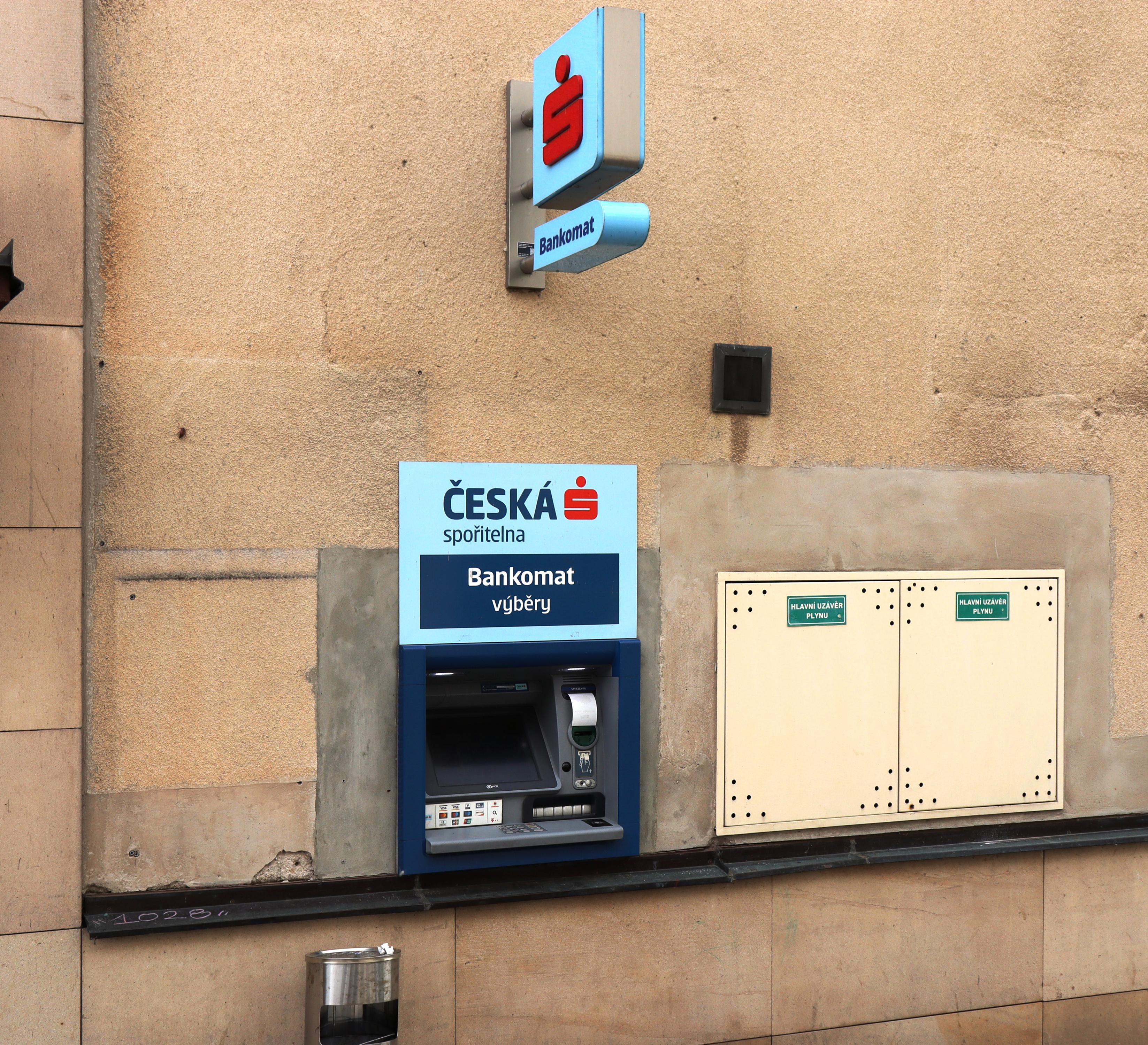 Bankomat České spořitelny foto 4