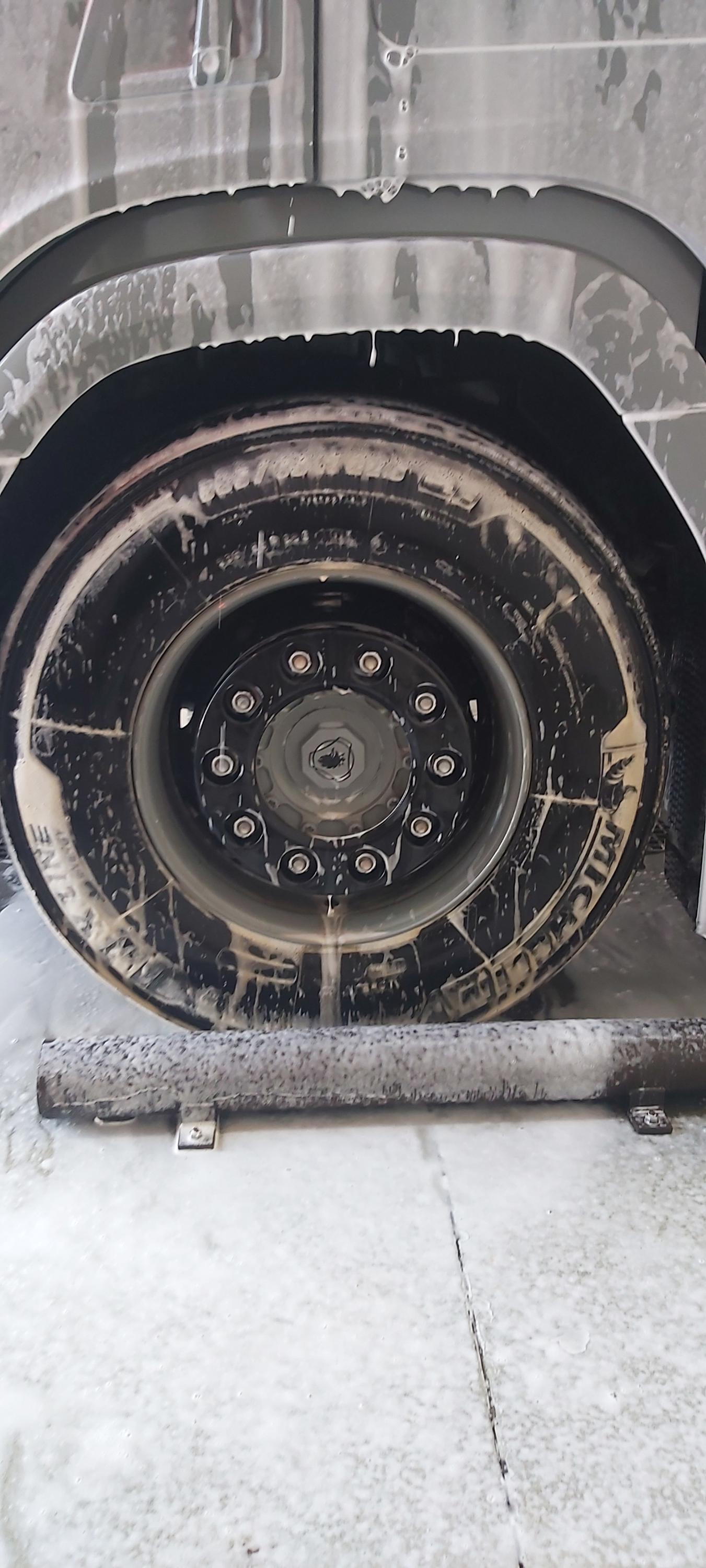 TIR Wash D1 foto 3