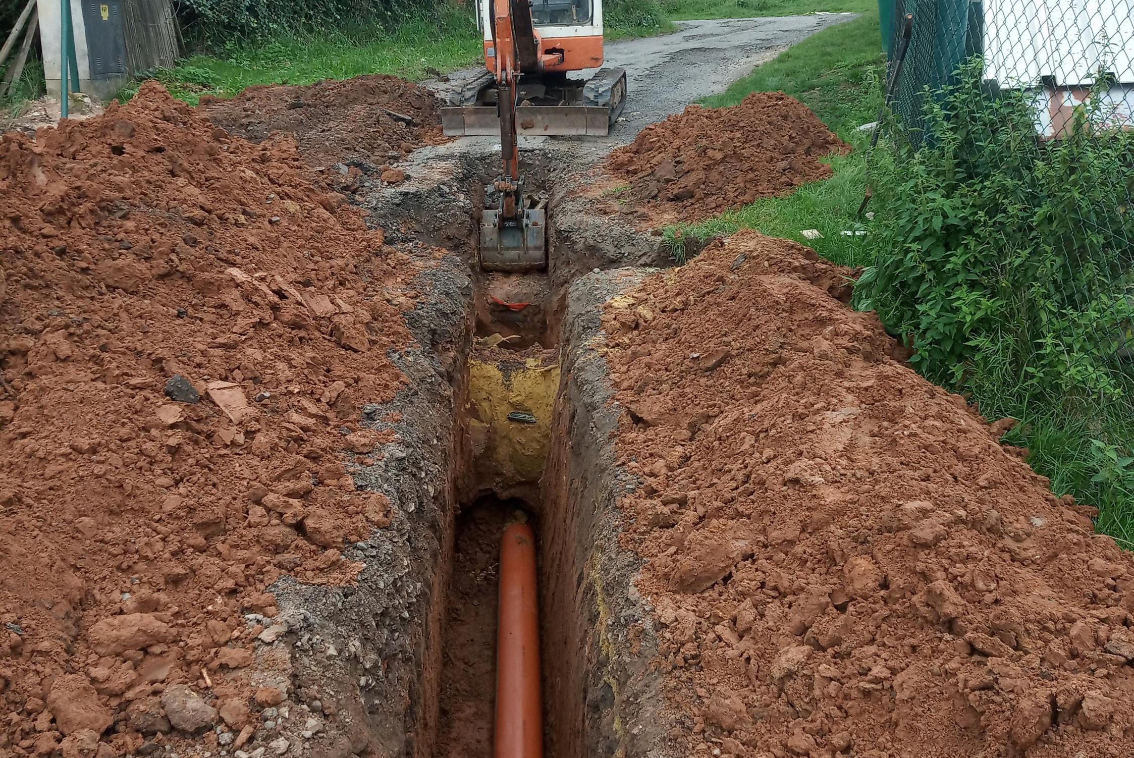 Seryn Bořivoj - Zemní práce foto 1