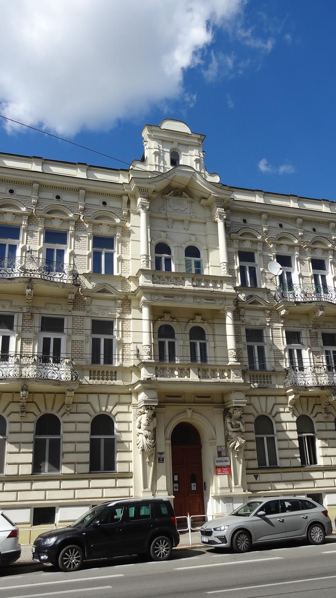 MŠ Brno, Hlinky 117/46 foto 2