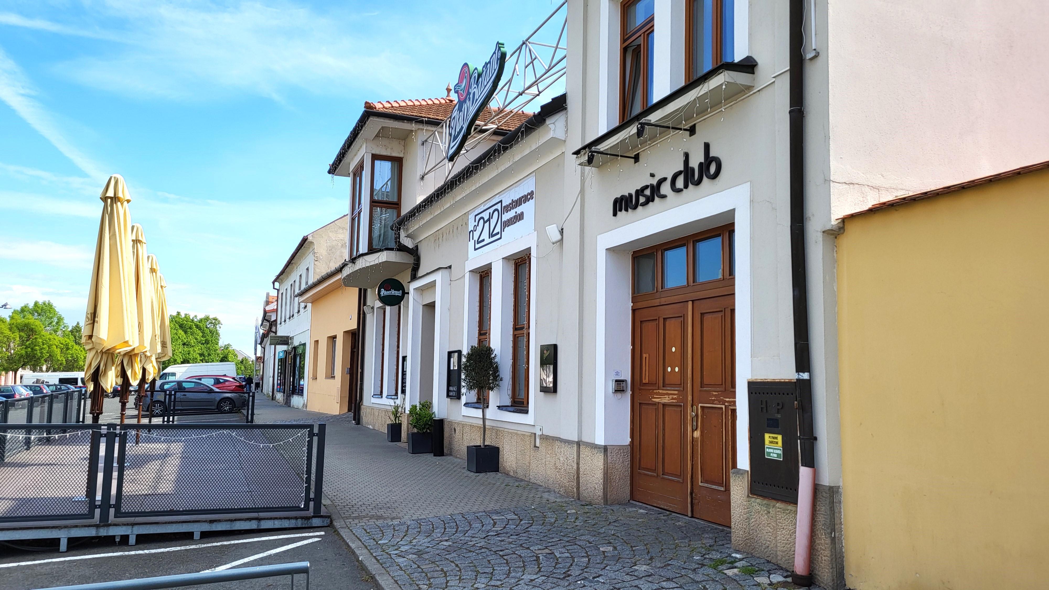 No 212 restaurace a penzion foto 3