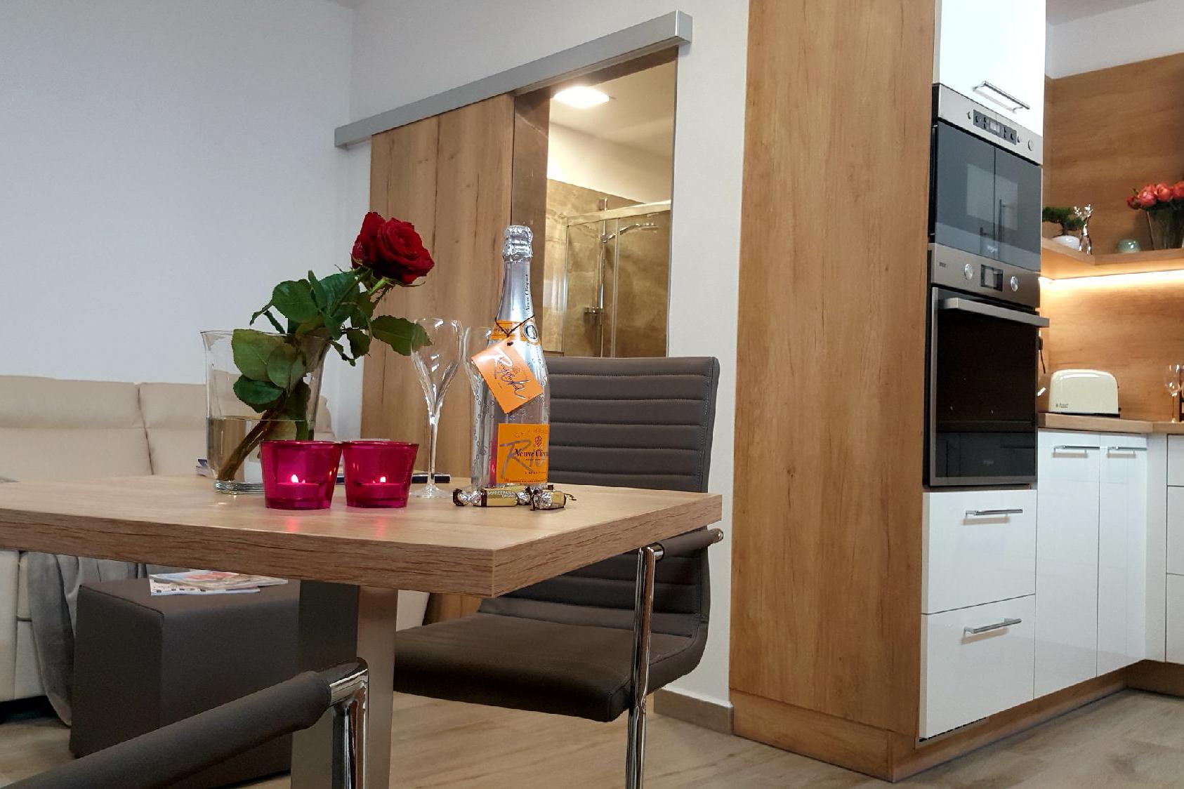 Village Romantic Apartments