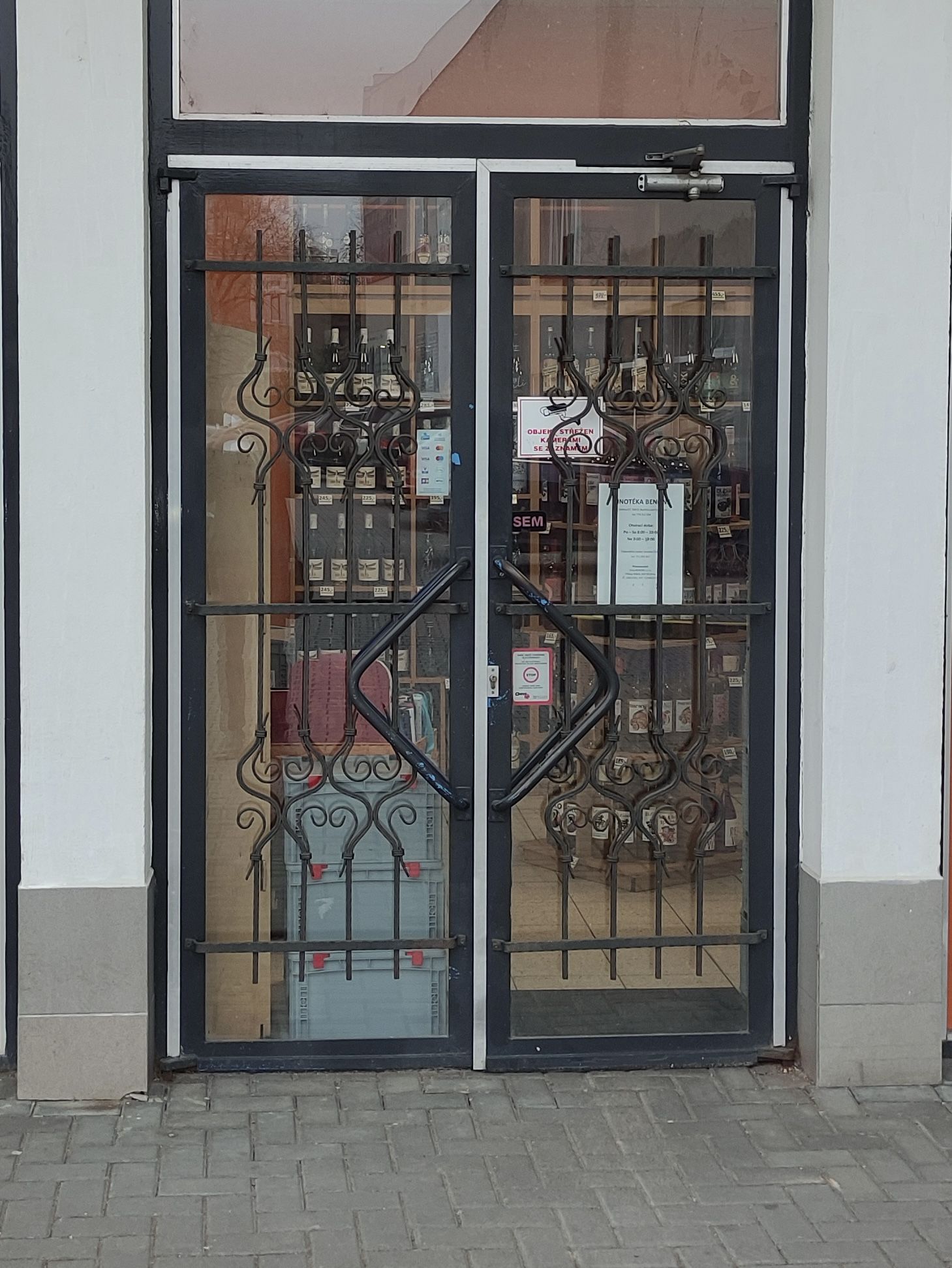 Vinotéka BENONE foto 2