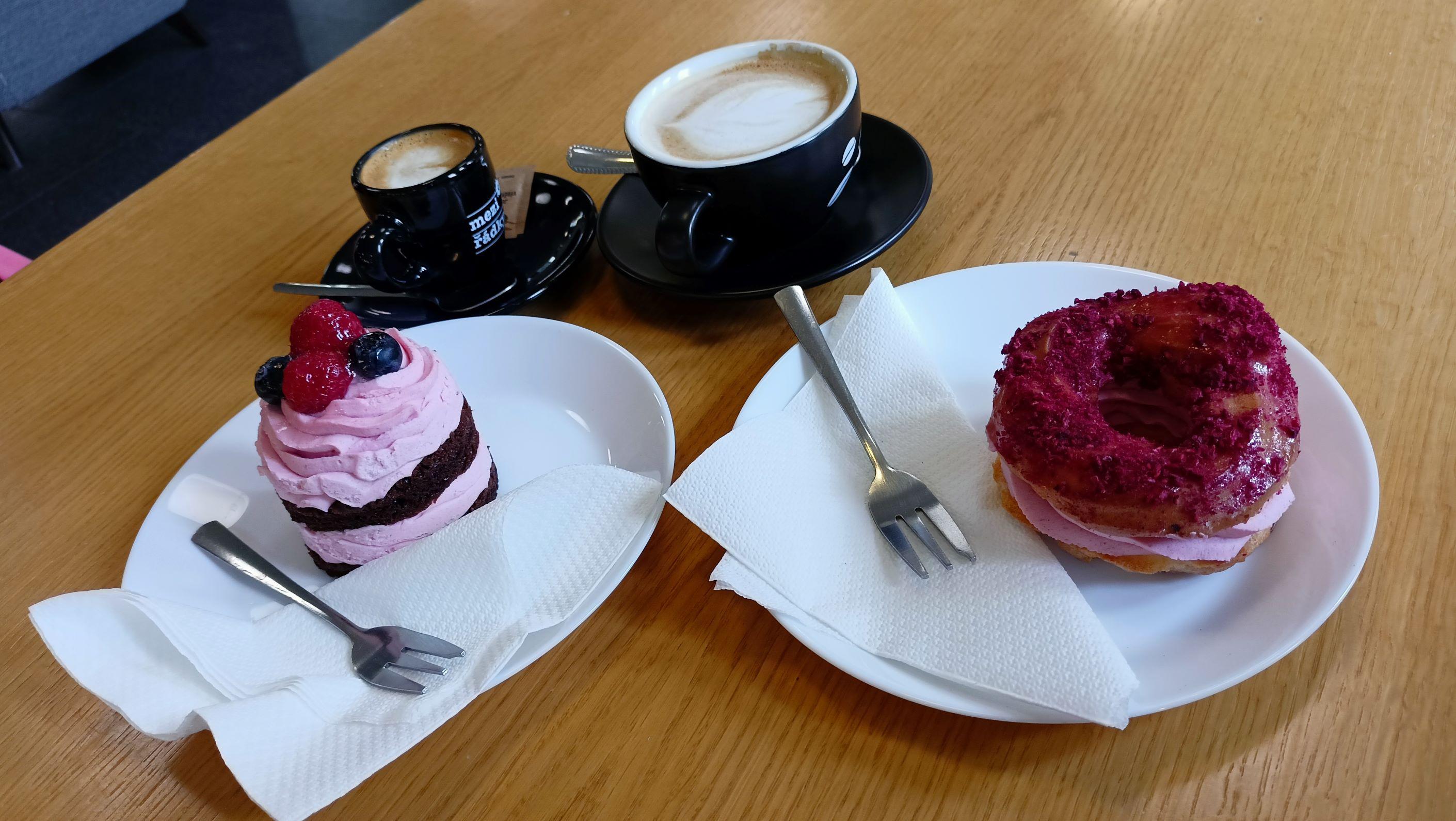 Kavárna Mezi řádky foto 2