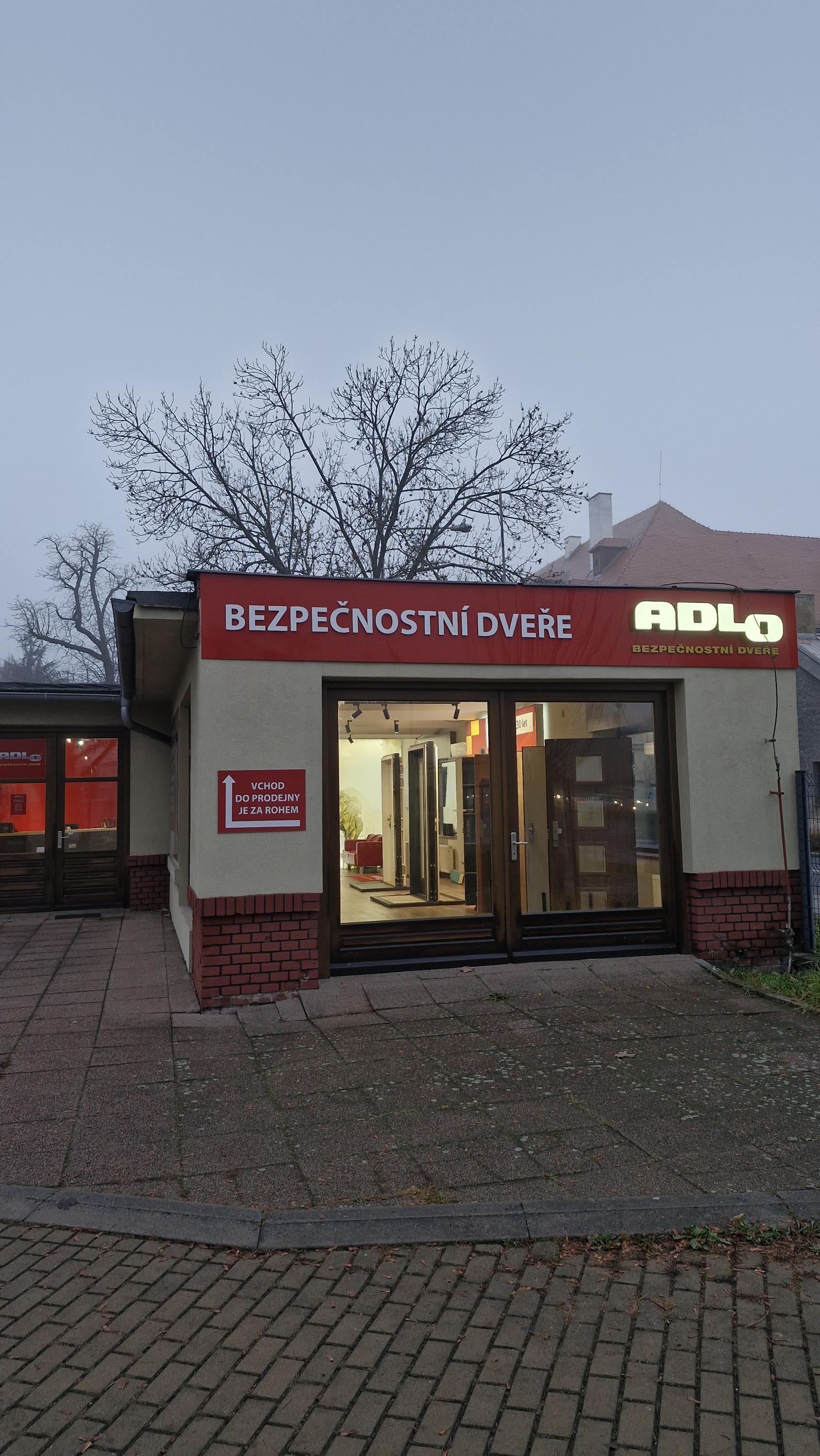 ADLO - bezpečnostní dveře foto 6