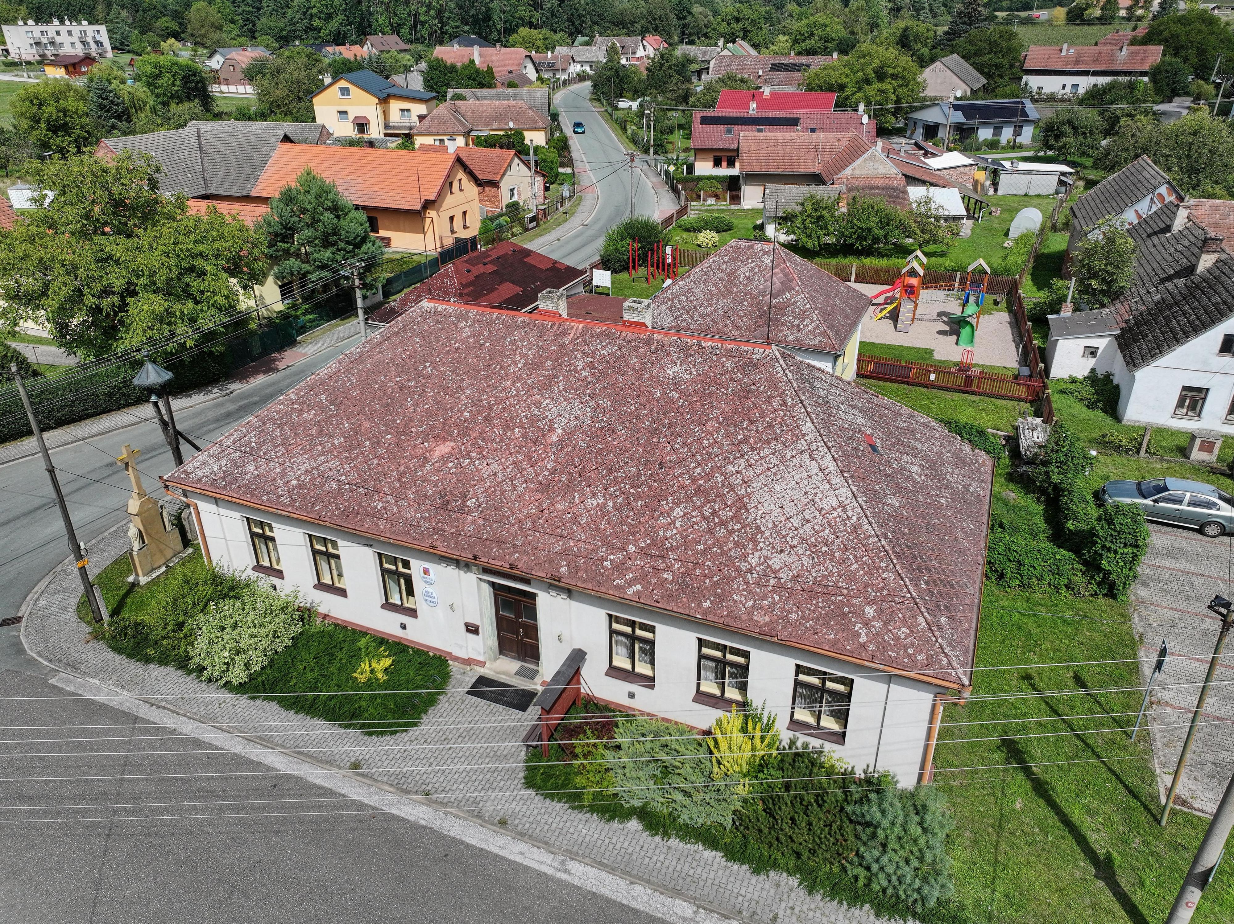 Lejšovka - obecní úřad foto 2