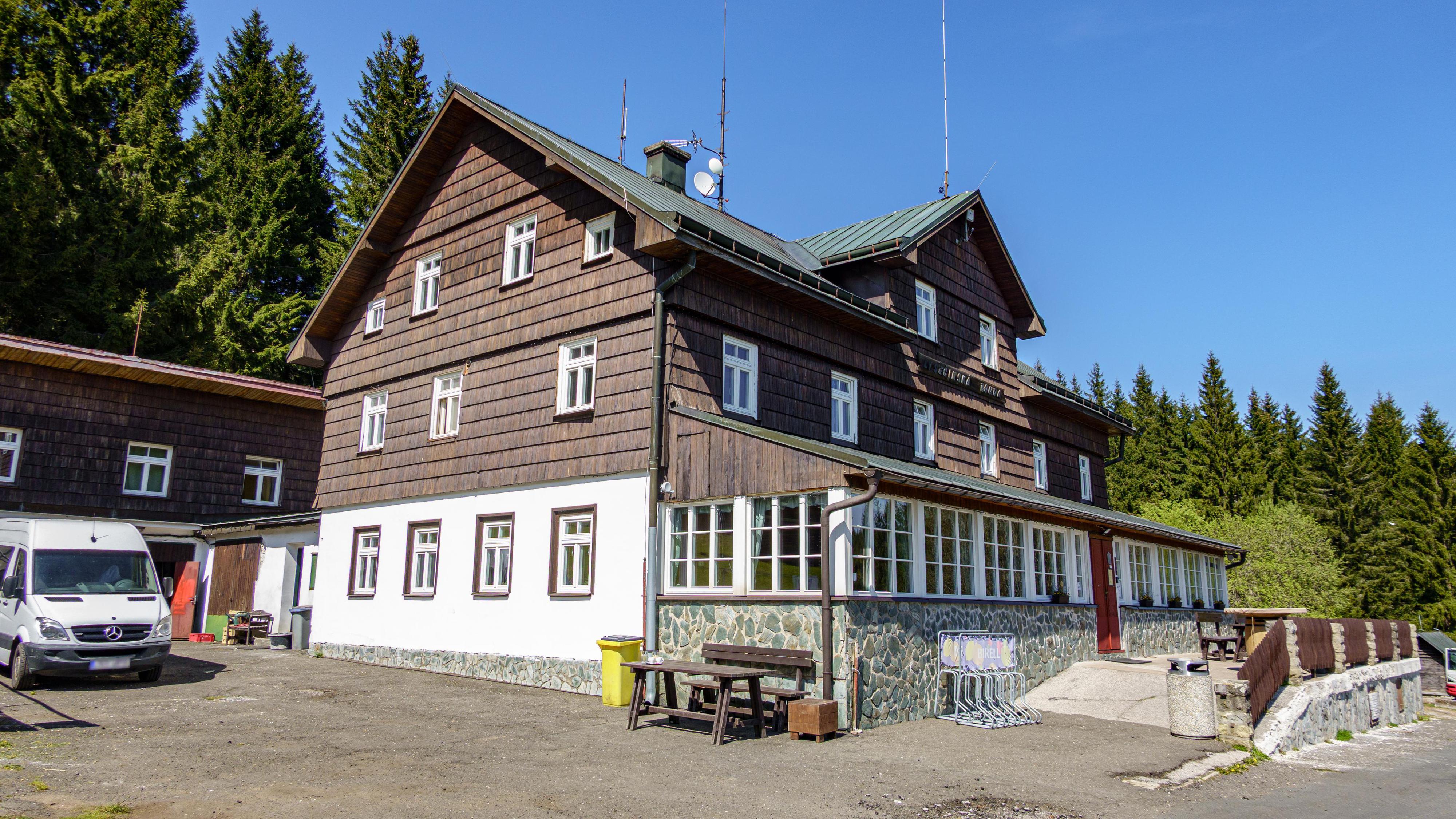 Restaurace Lysečinská bouda foto 5