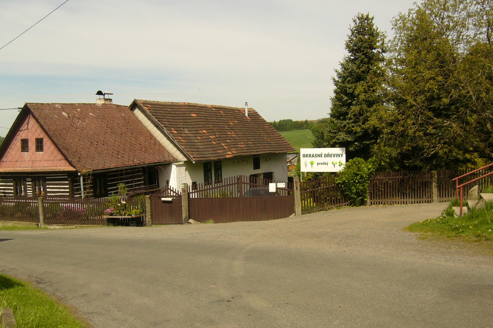 Roman Vacovský - Okrasné dřeviny