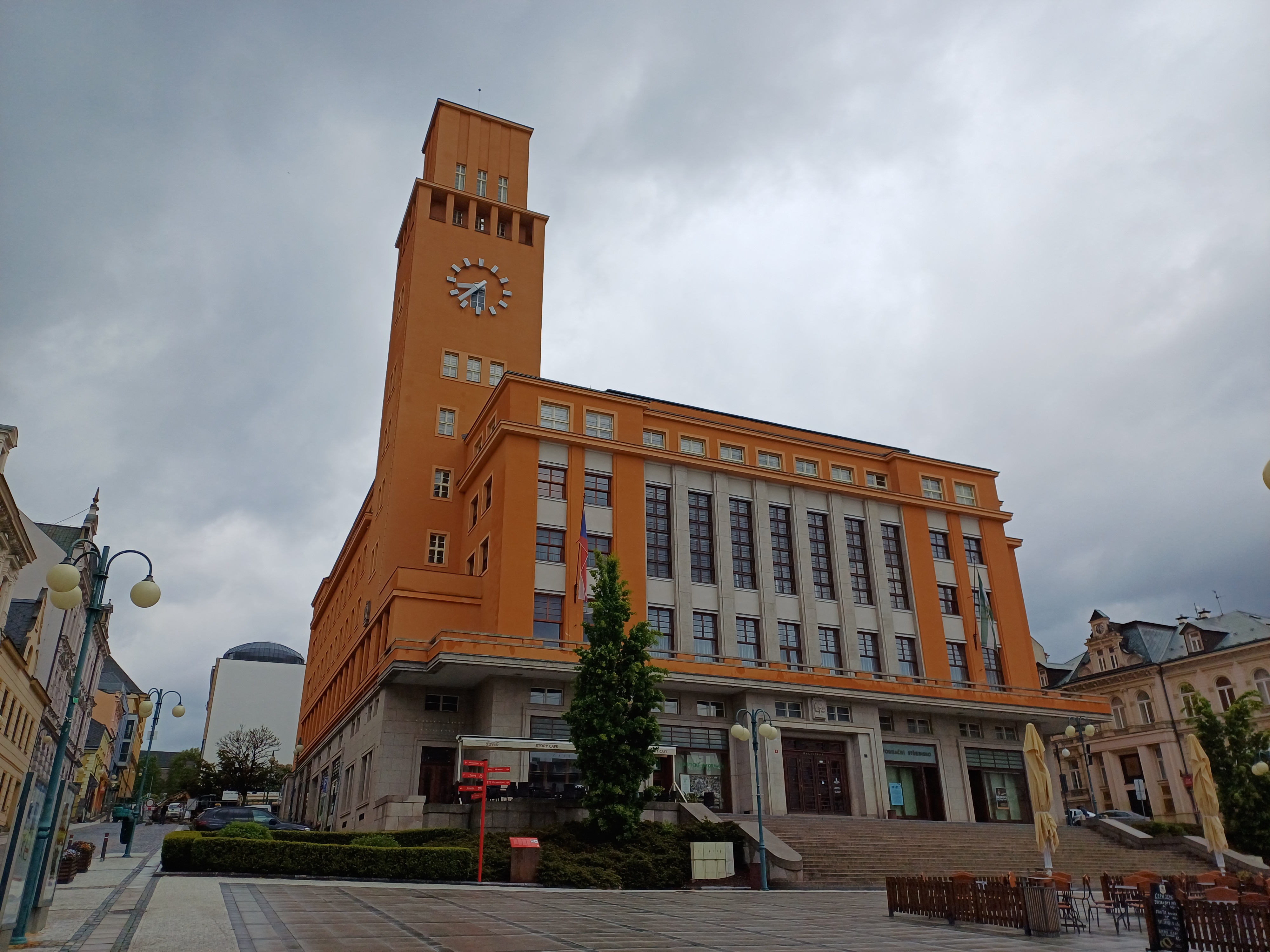 Magistrát města Jablonec nad Nisou foto 6