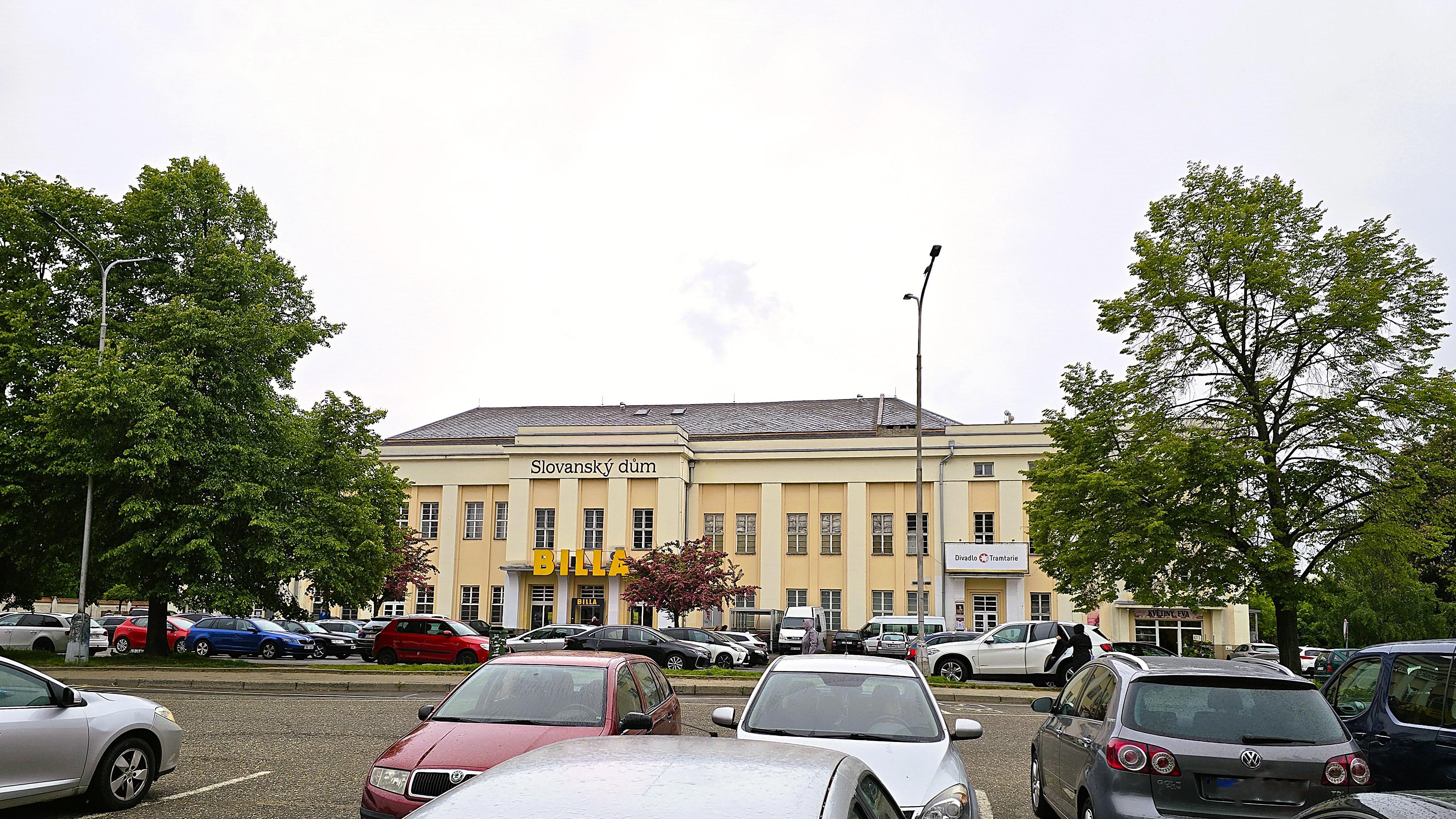 BILLA foto 3