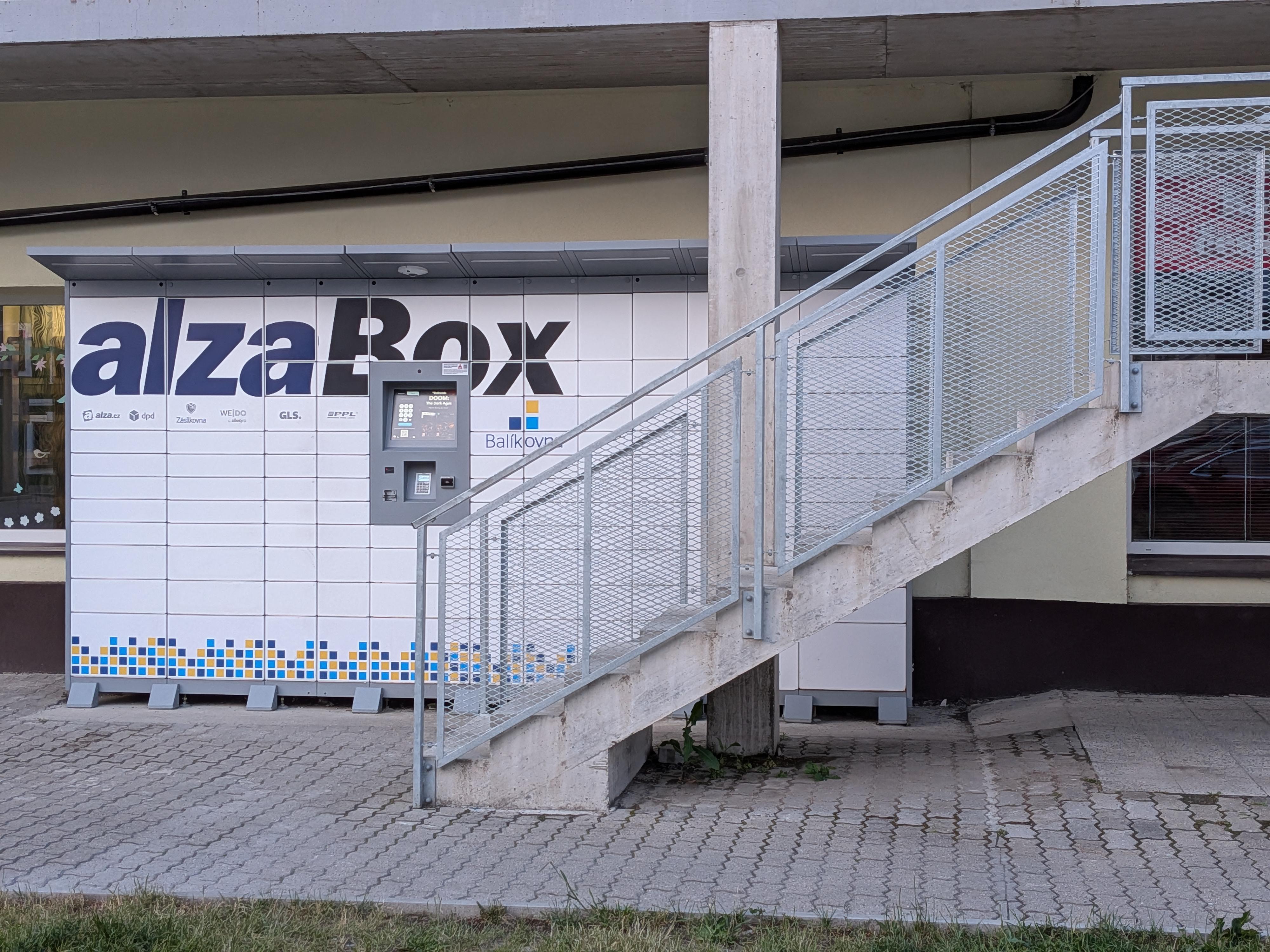 AlzaBox foto 2