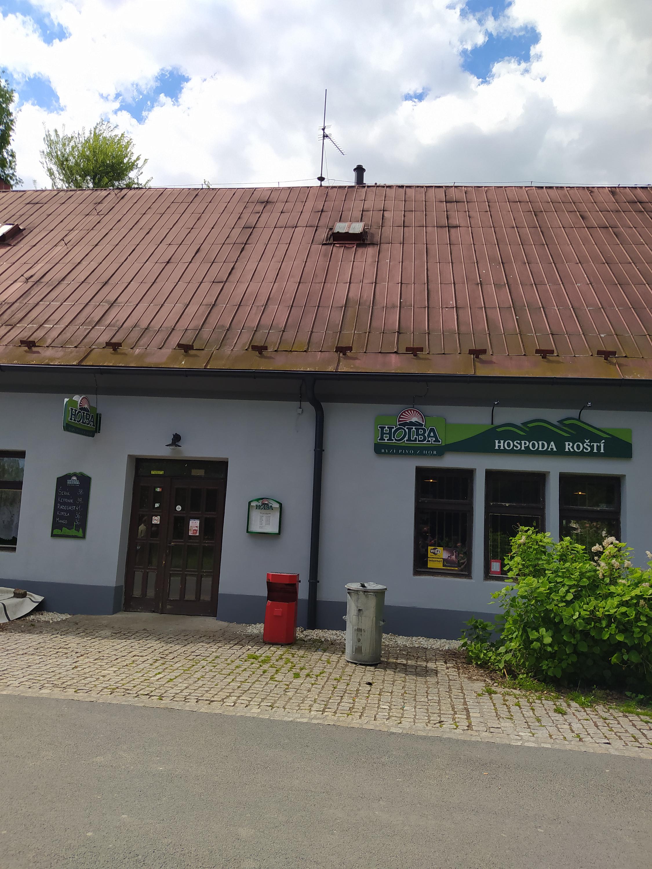 Roští - Hospoda v parku foto 4