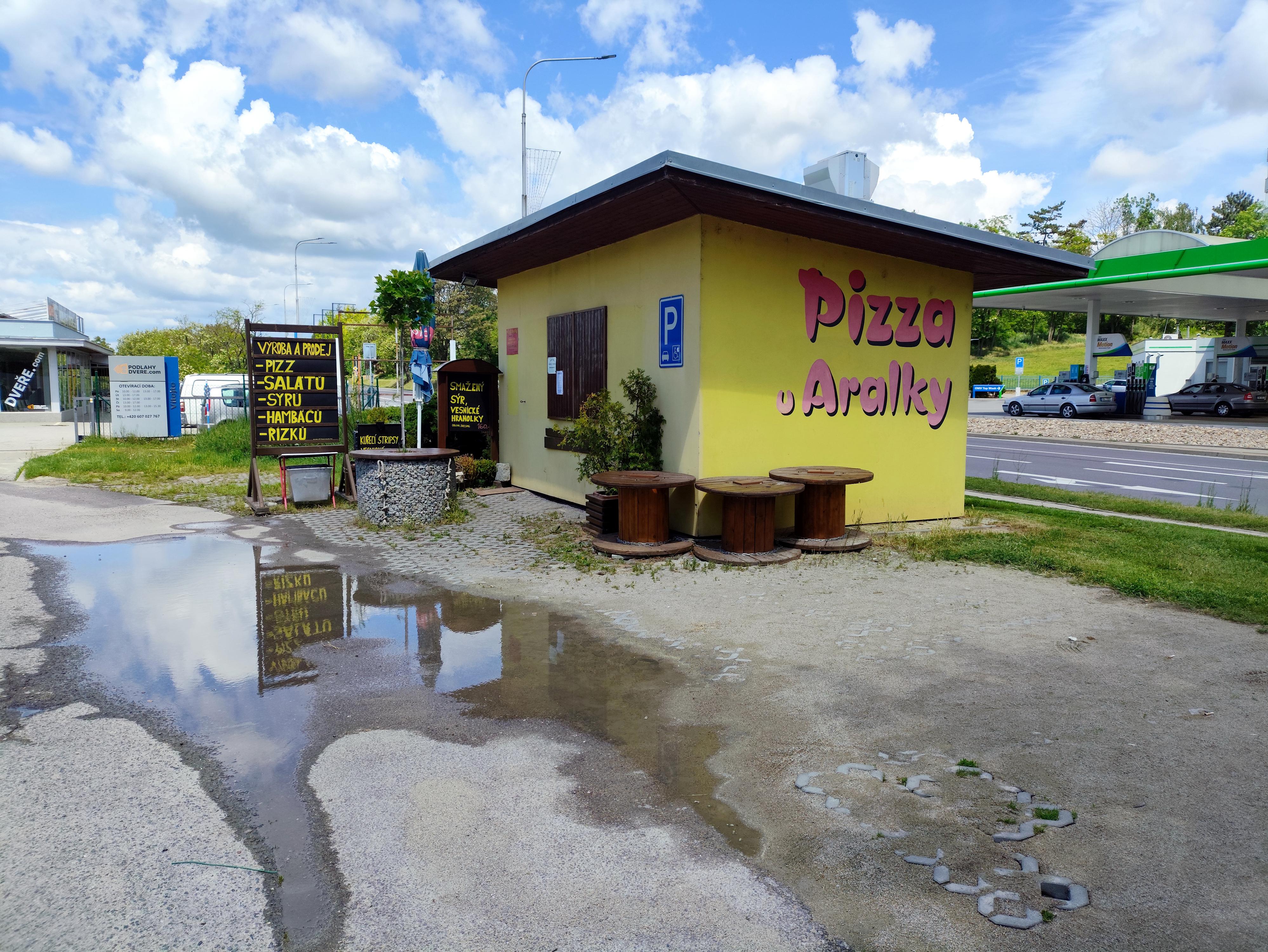 Pizza stánek U Aralky foto 2
