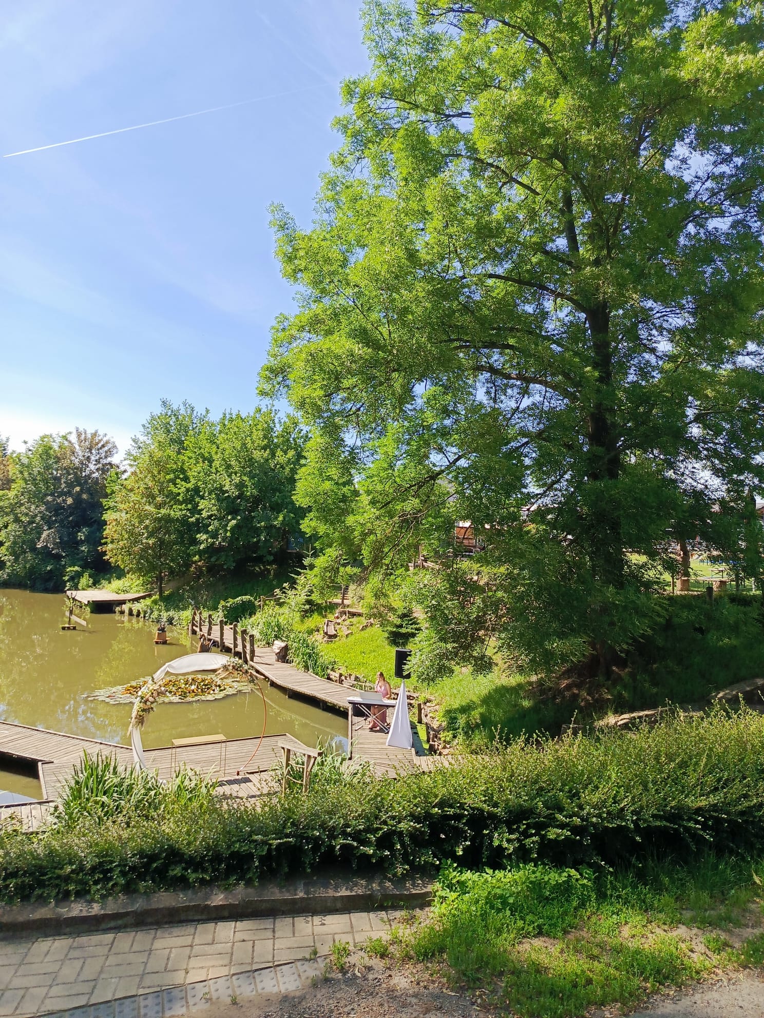 DJGEORGEZLIN.CZ - svatby a soukromé akce foto 2