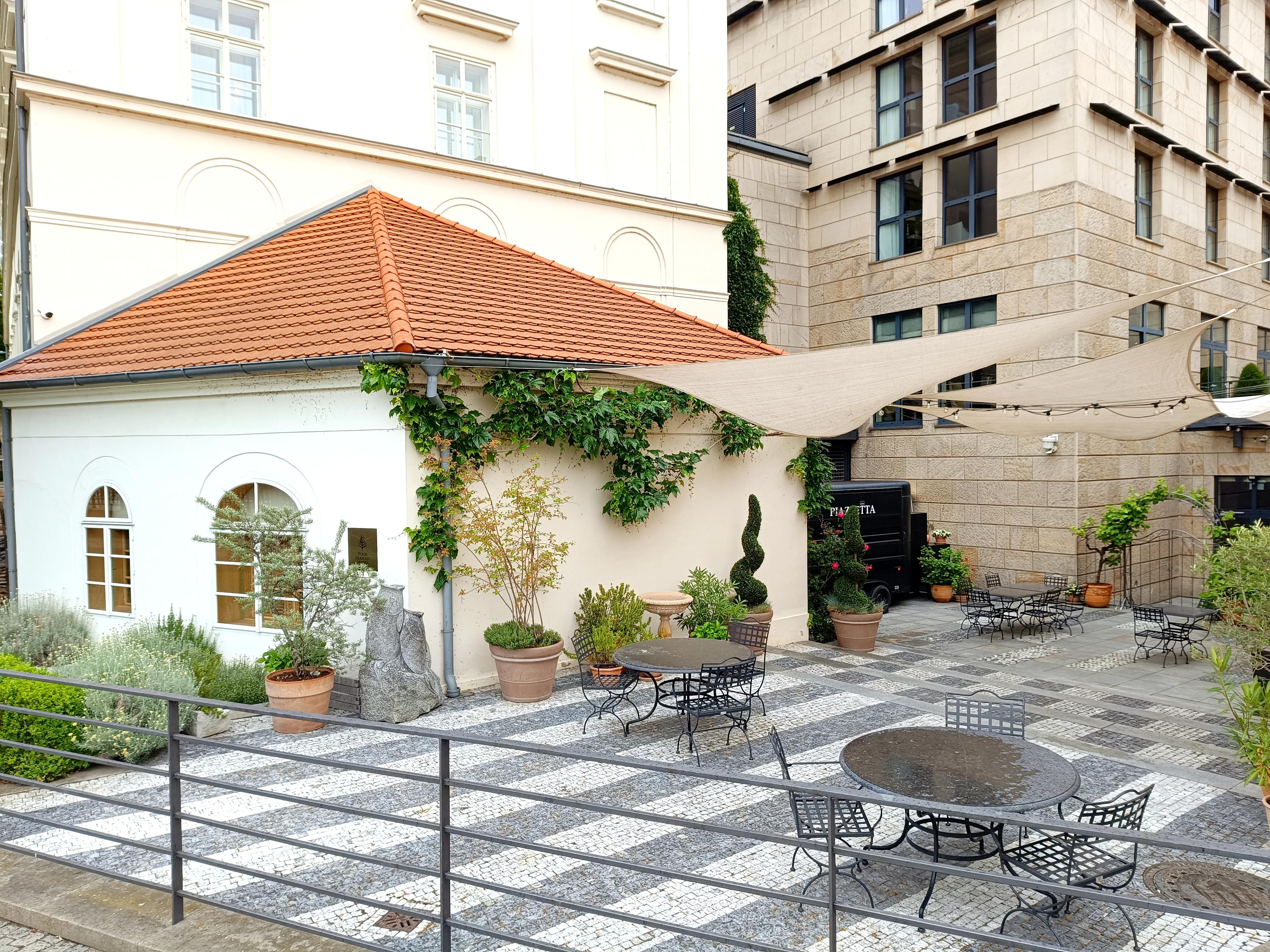 Hotel Four Seasons foto 6