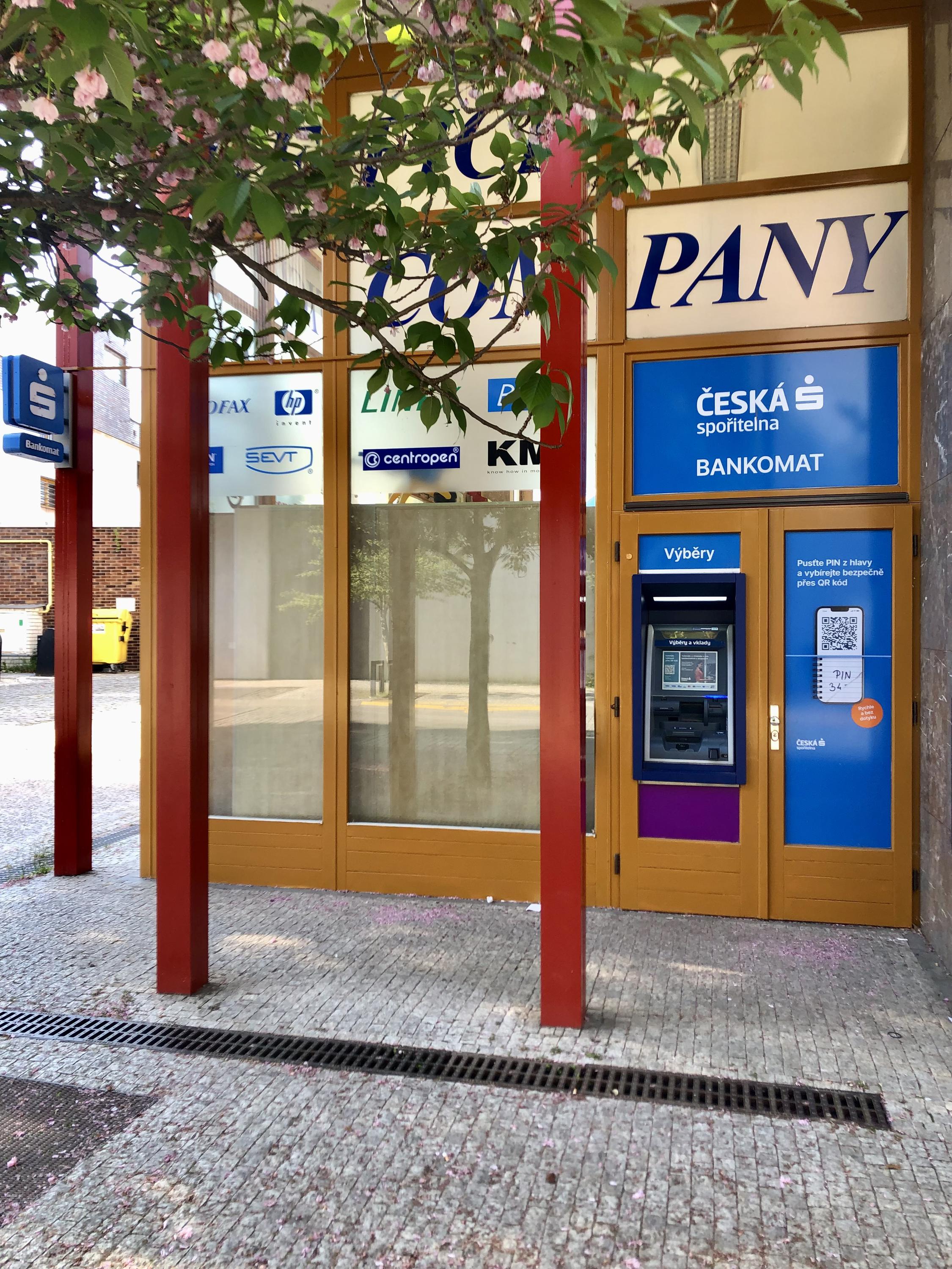 Bankomat České spořitelny foto 4