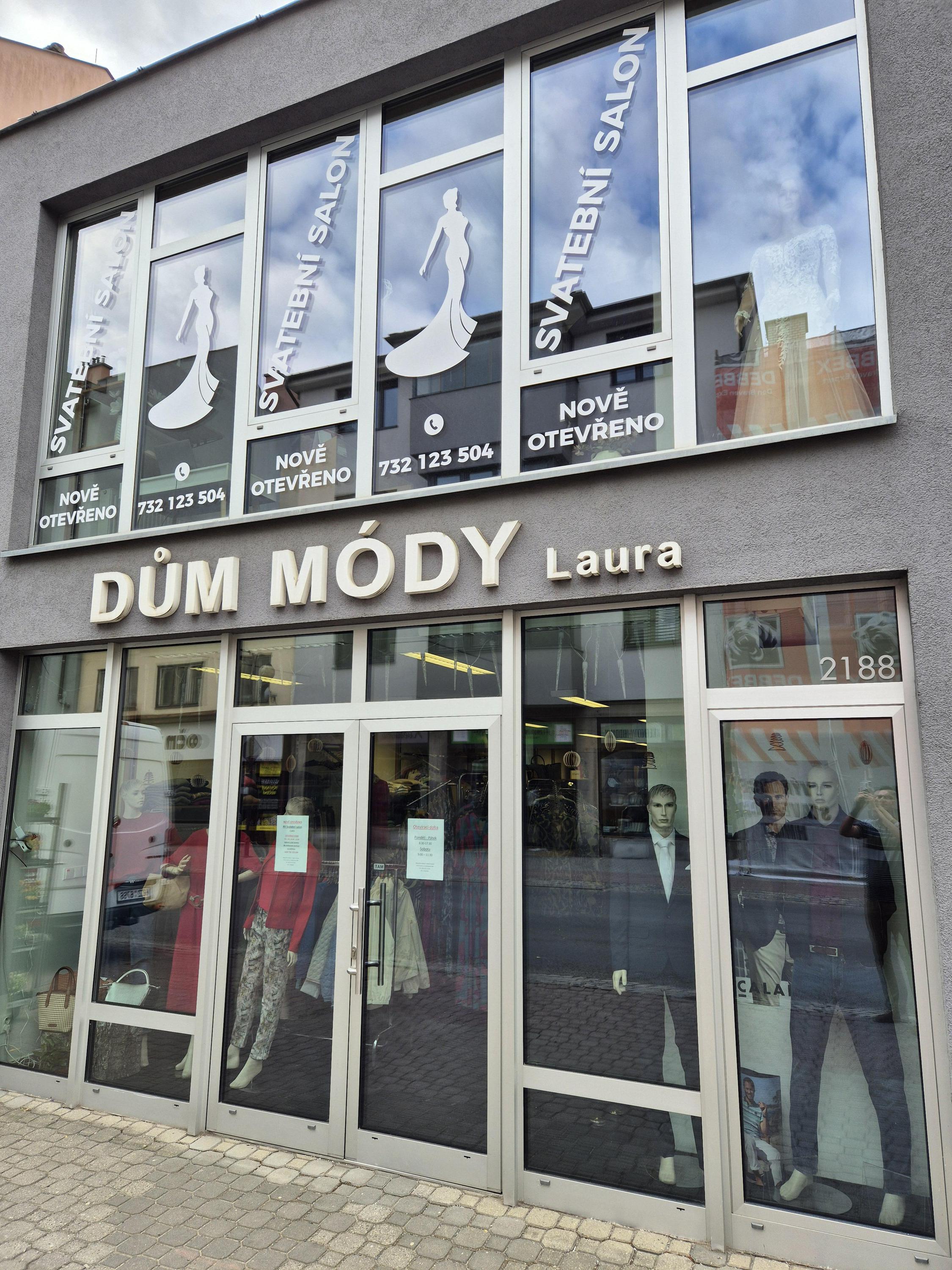 Dům módy Laura Svatební salon foto 4