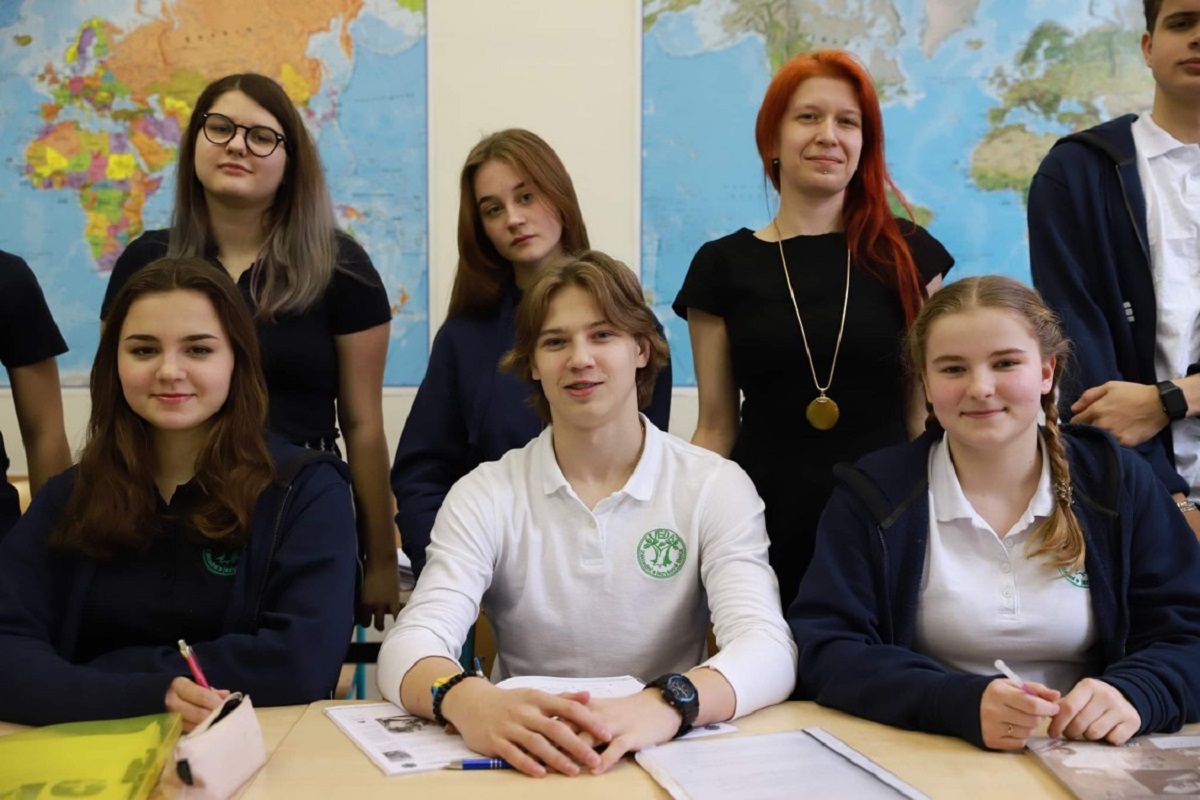 VĚDA základní škola a jazyková škola s právem státní  jazykové zkoušky