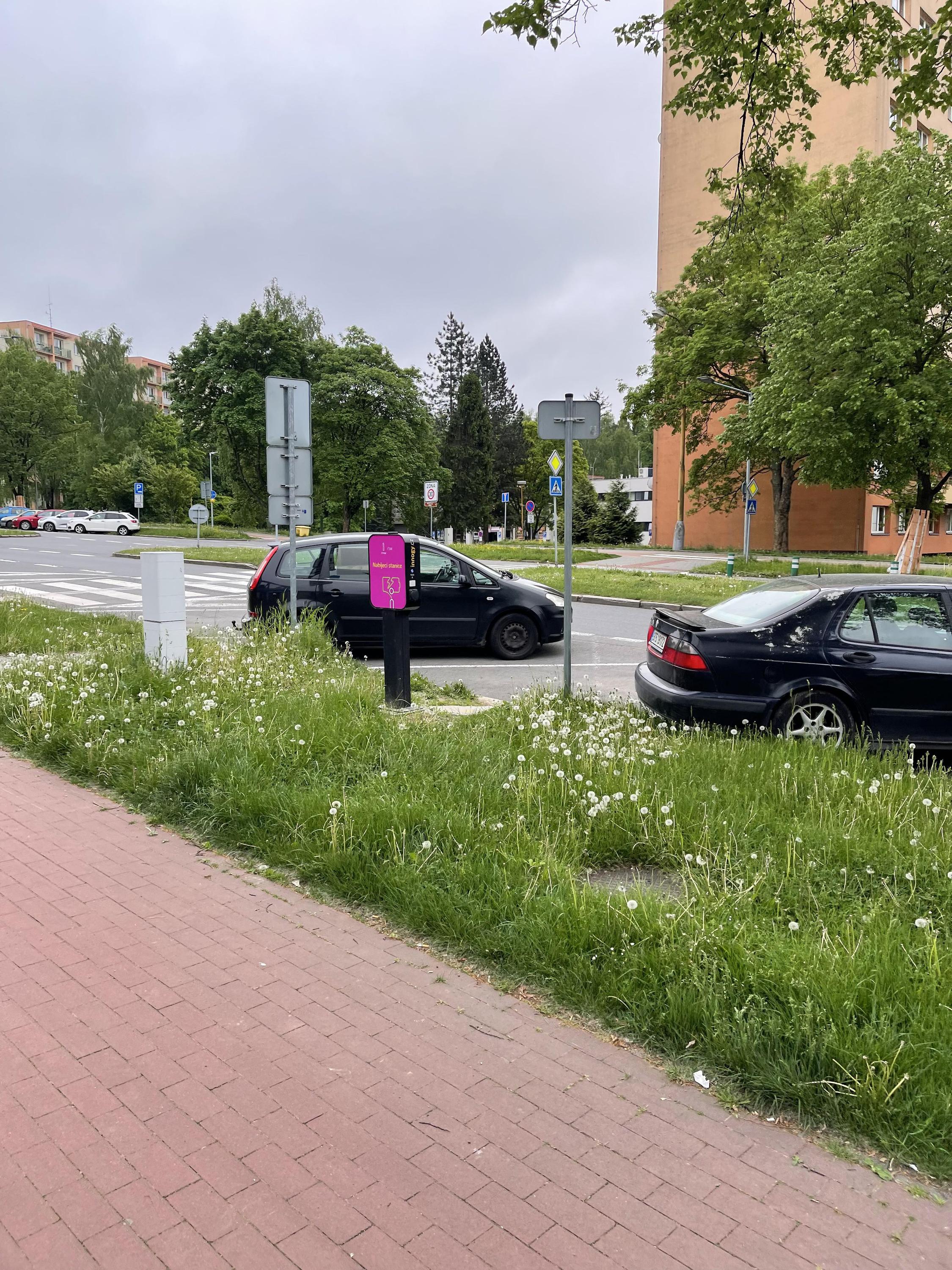 Dobíjecí stanice innogy foto 2