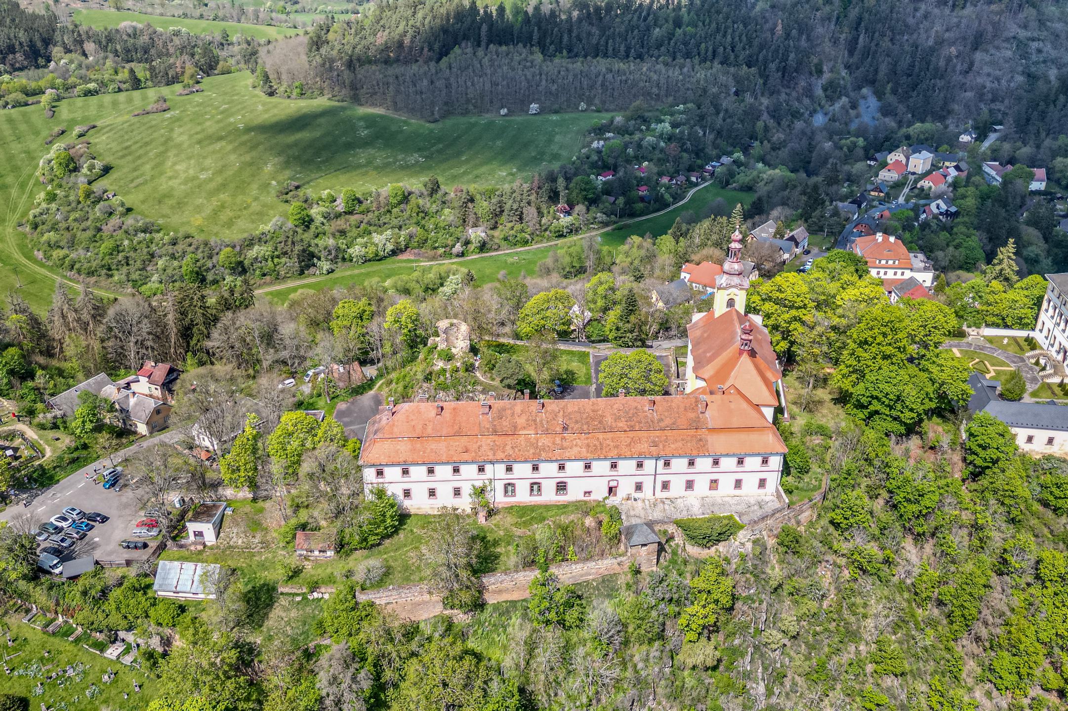 Prodej historického areálu v Rabštejně nad Střelou