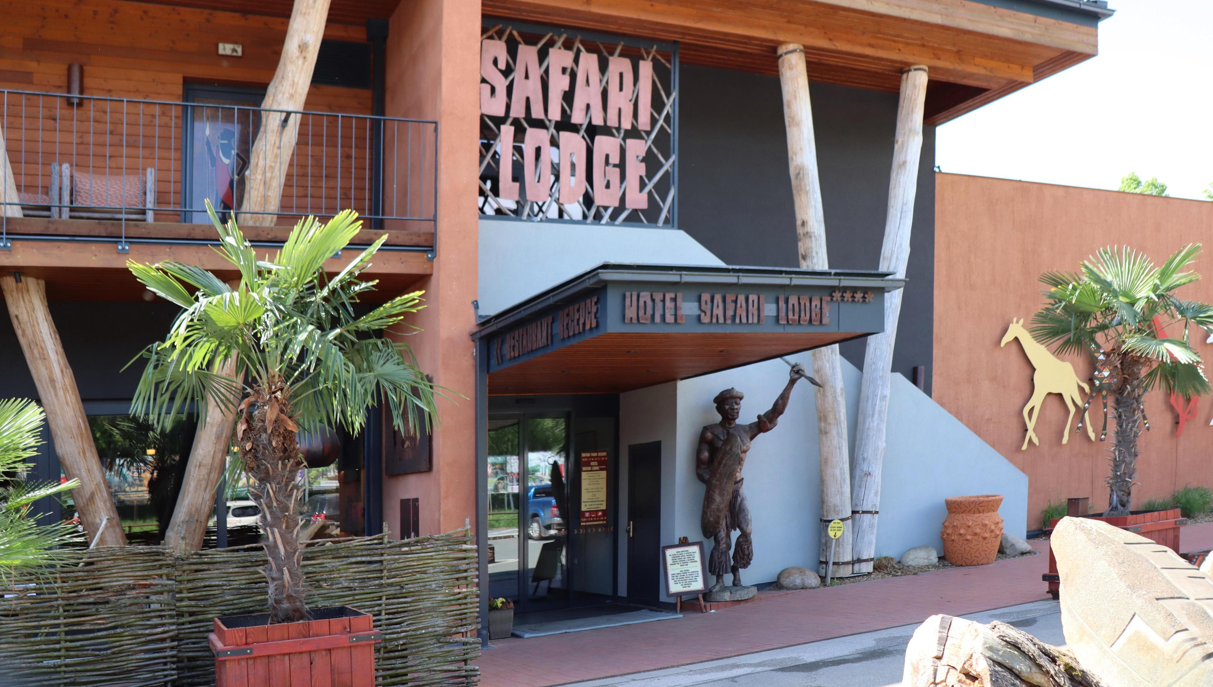 Hotel Safari Lodge