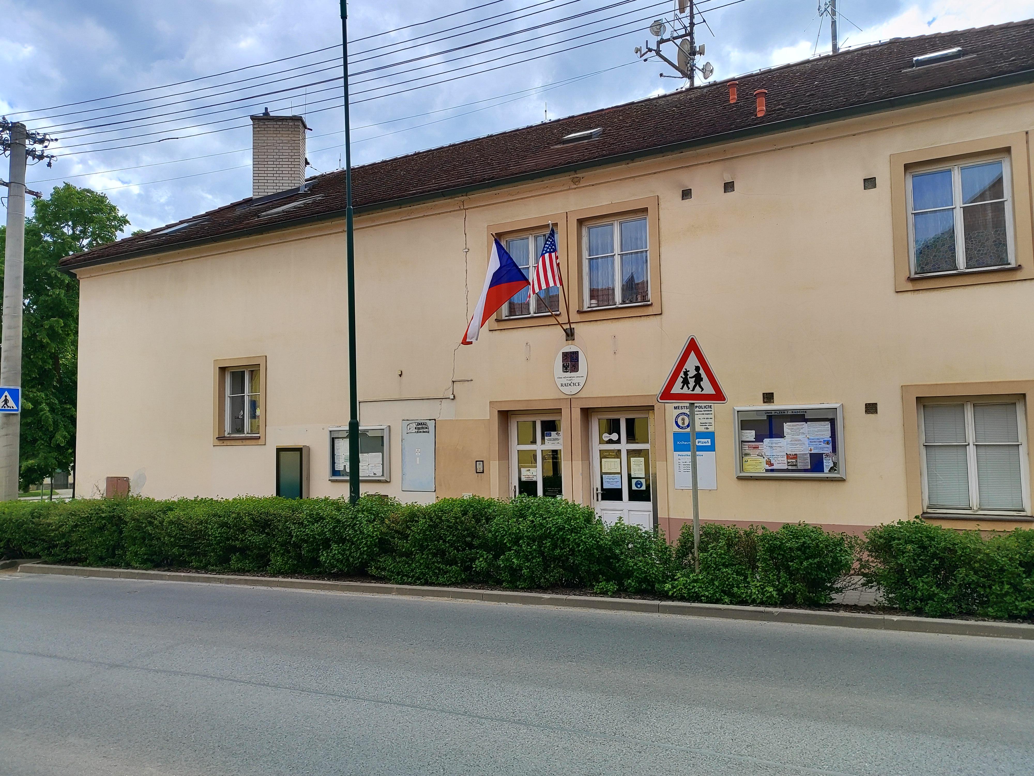 Úřad městského obvodu Plzeň 7-Radčice foto 2