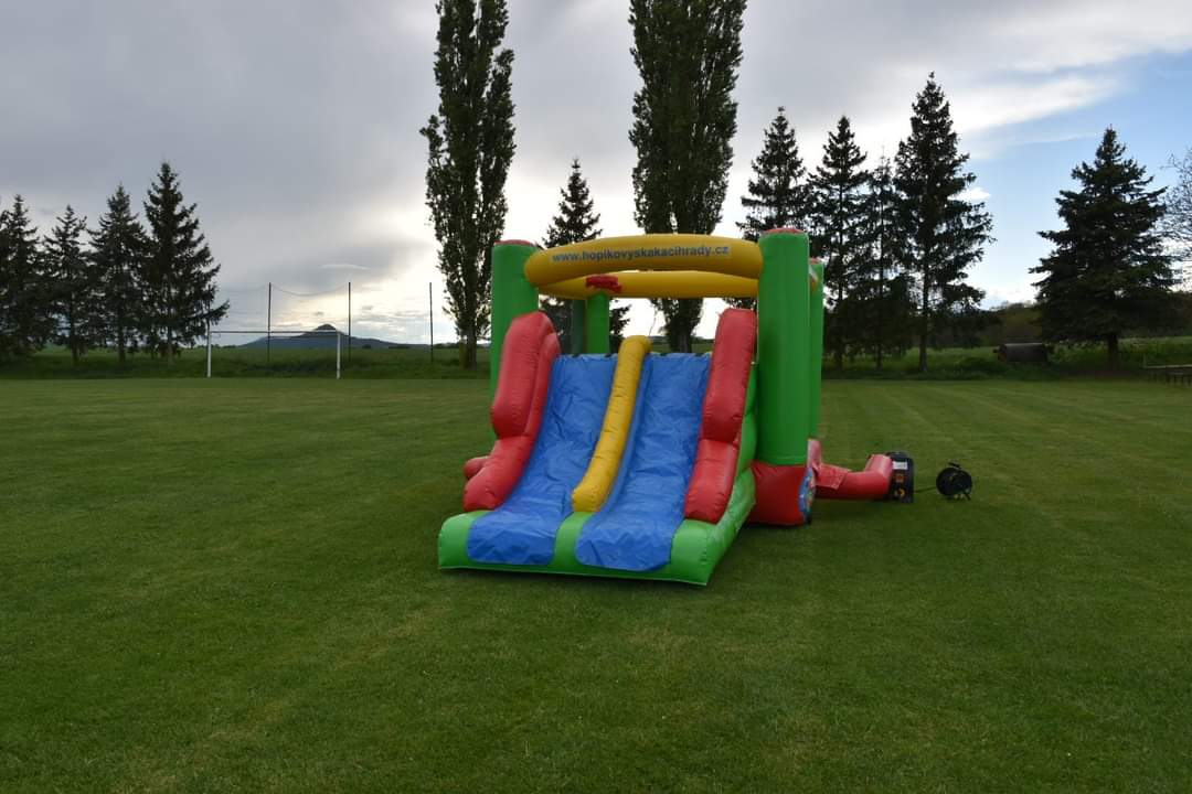 Pronájem profi dvouskluzavky