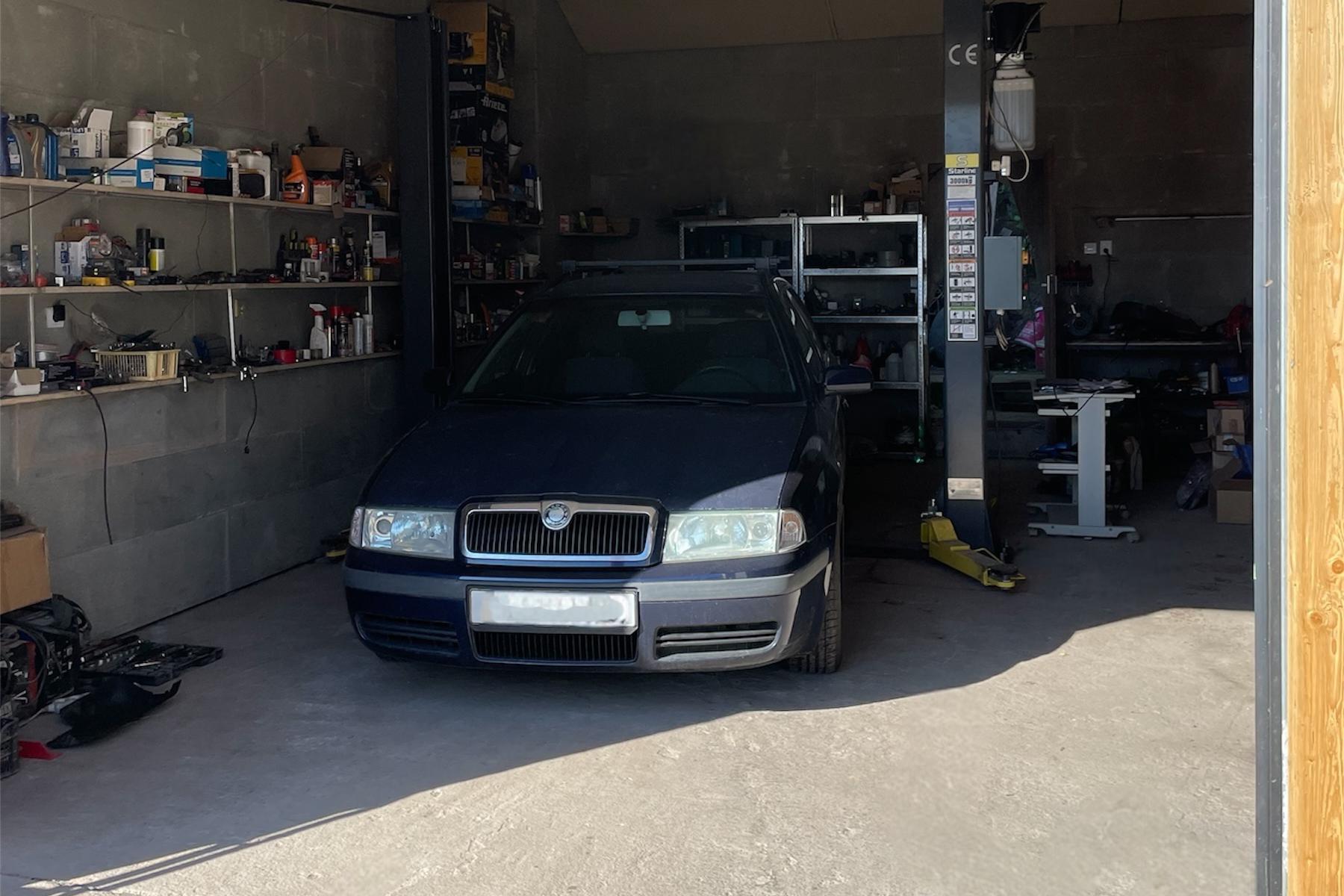 Miloš Hrůza - LPG & CNG / Pneuservis