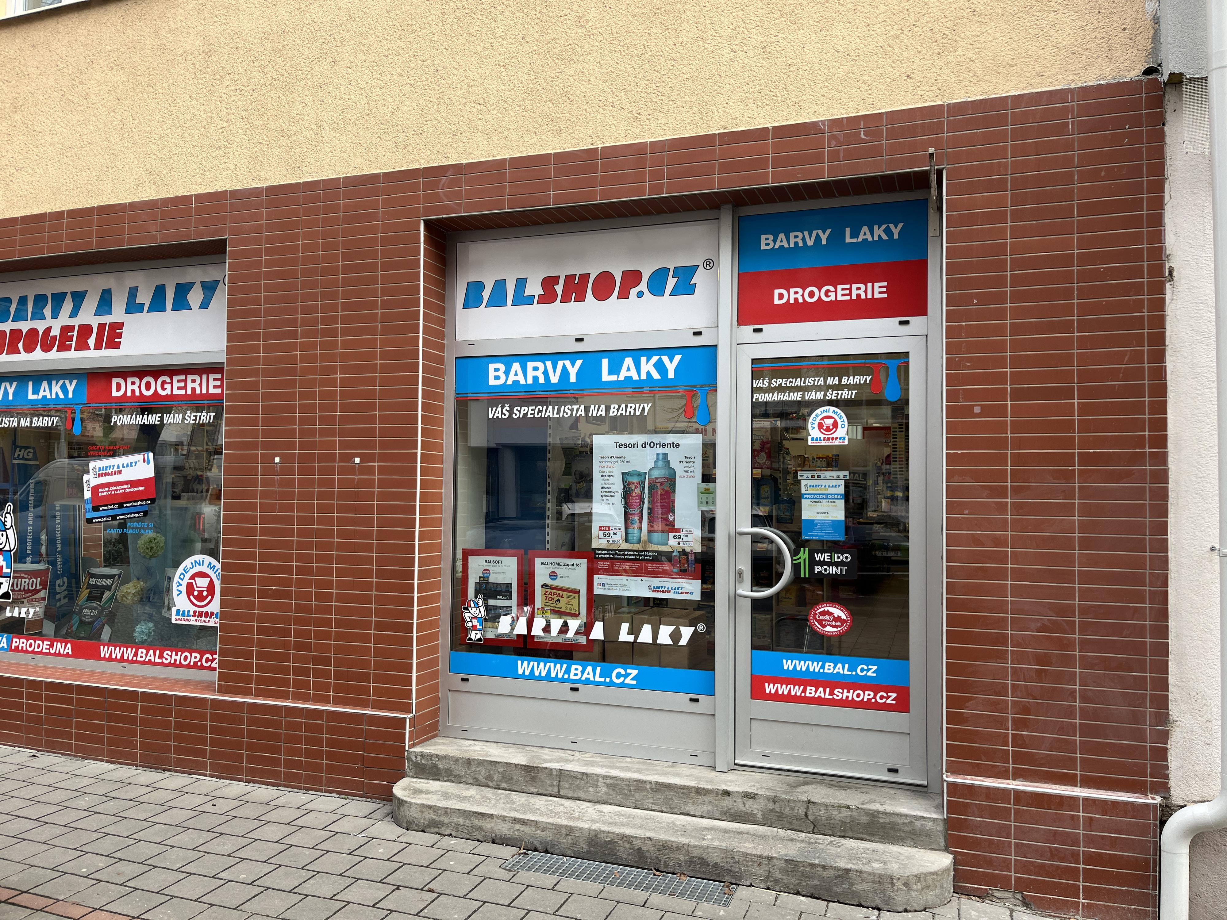 BARVY A LAKY DROGERIE foto 2