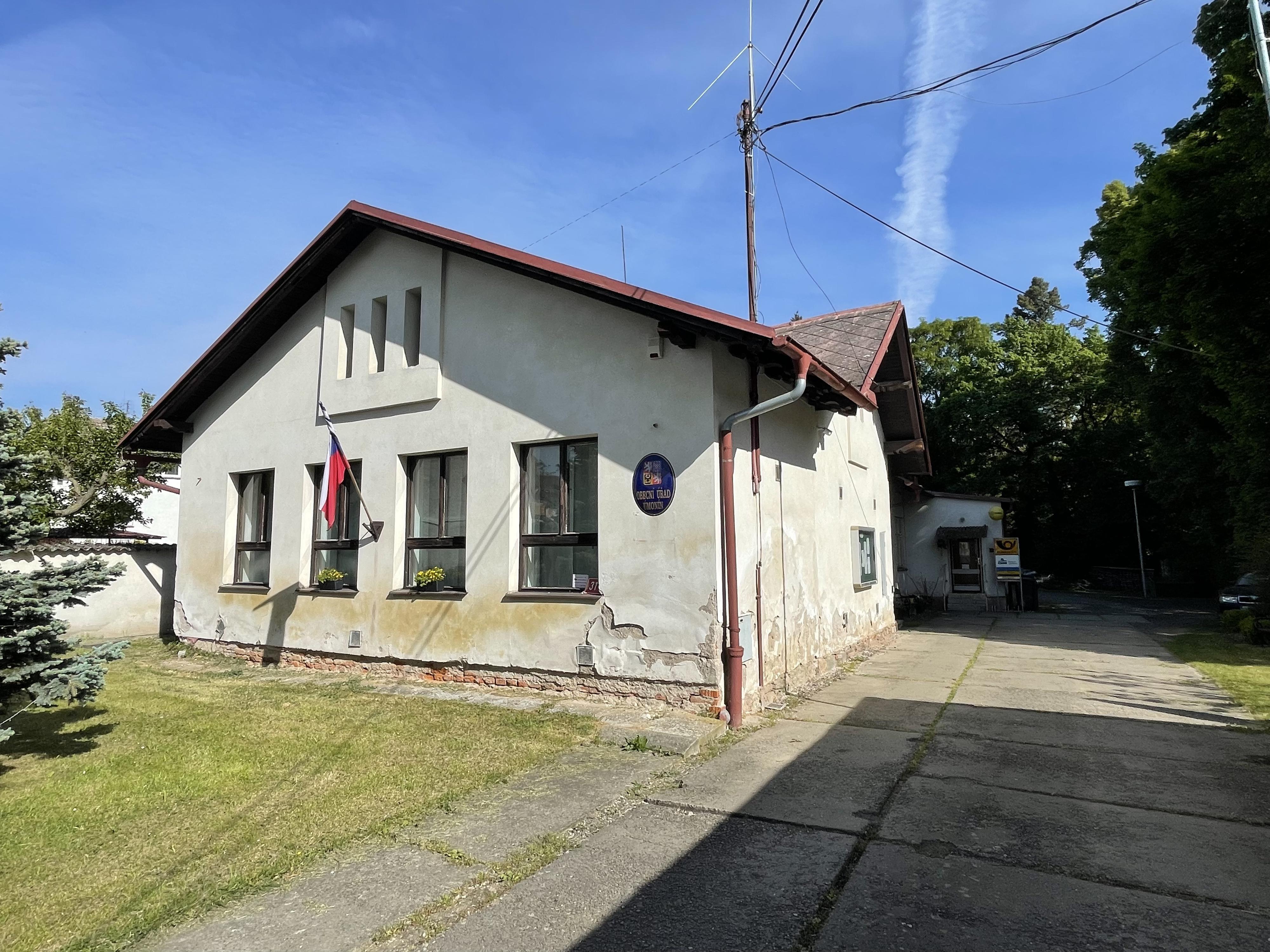 Úmonín - obecní úřad