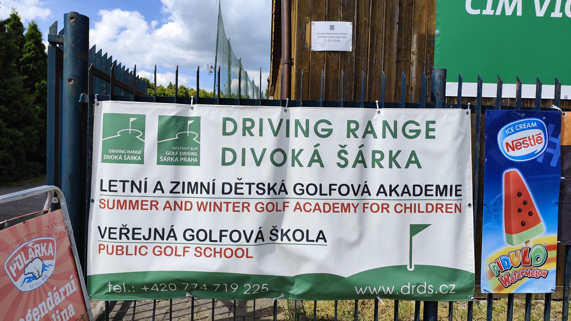 Driving Range Divoká Šárka foto 2