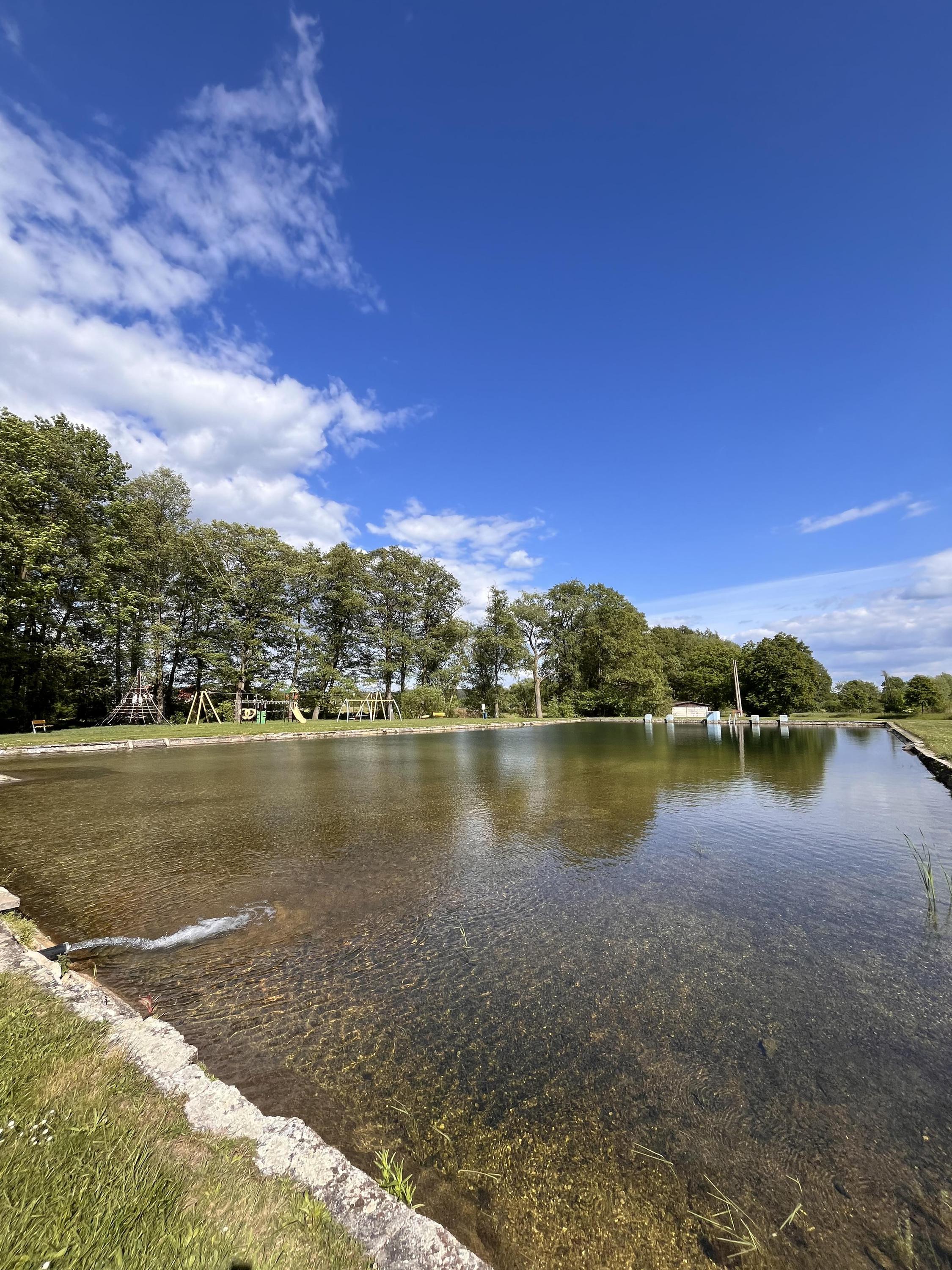 Koupaliště Loza foto 1