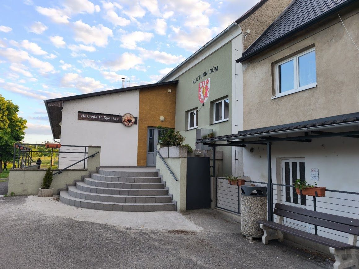 Hospoda U Rybníka foto 1